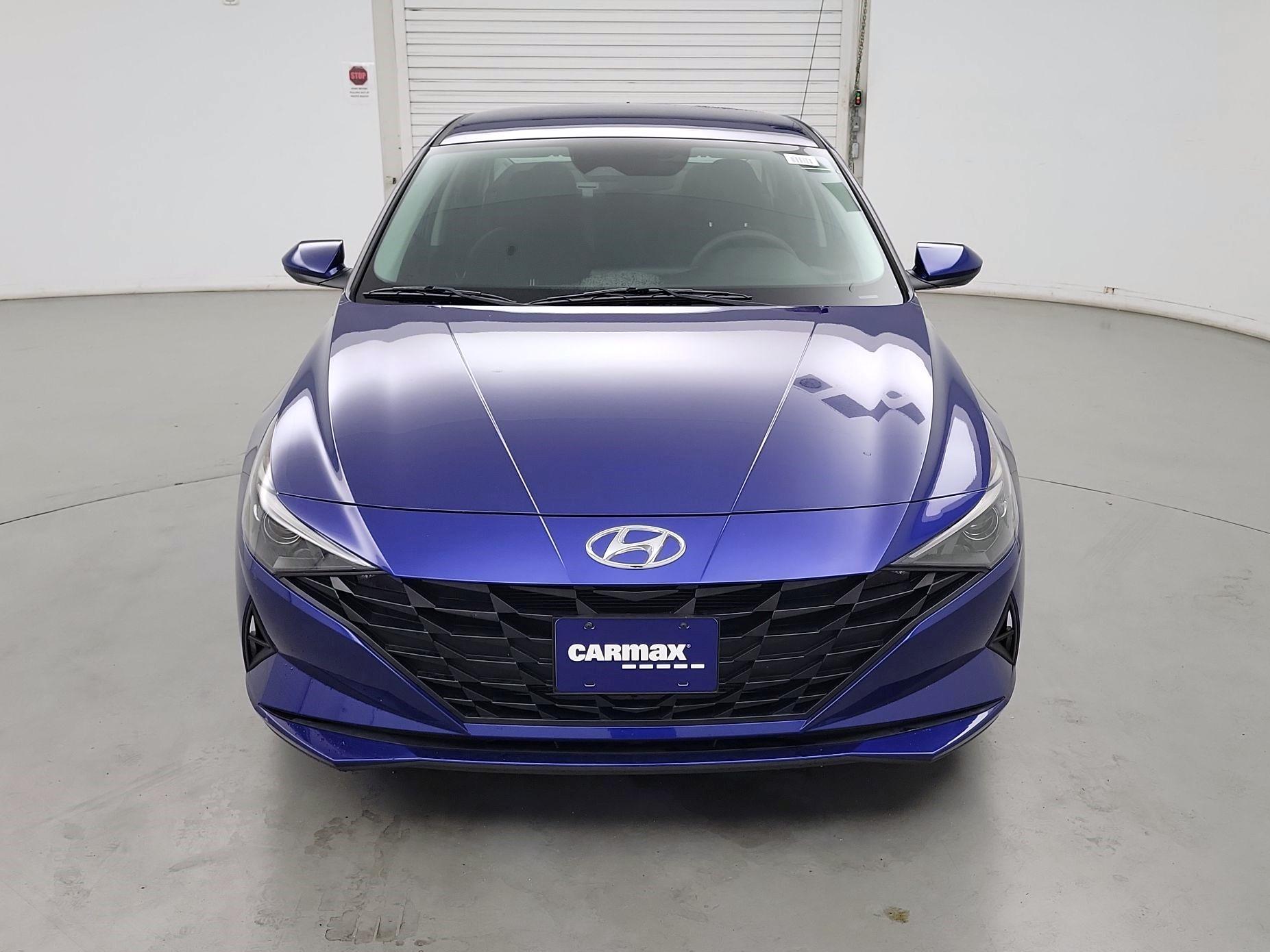 Thumbnail: 2022 Hyundai Elantra - 2