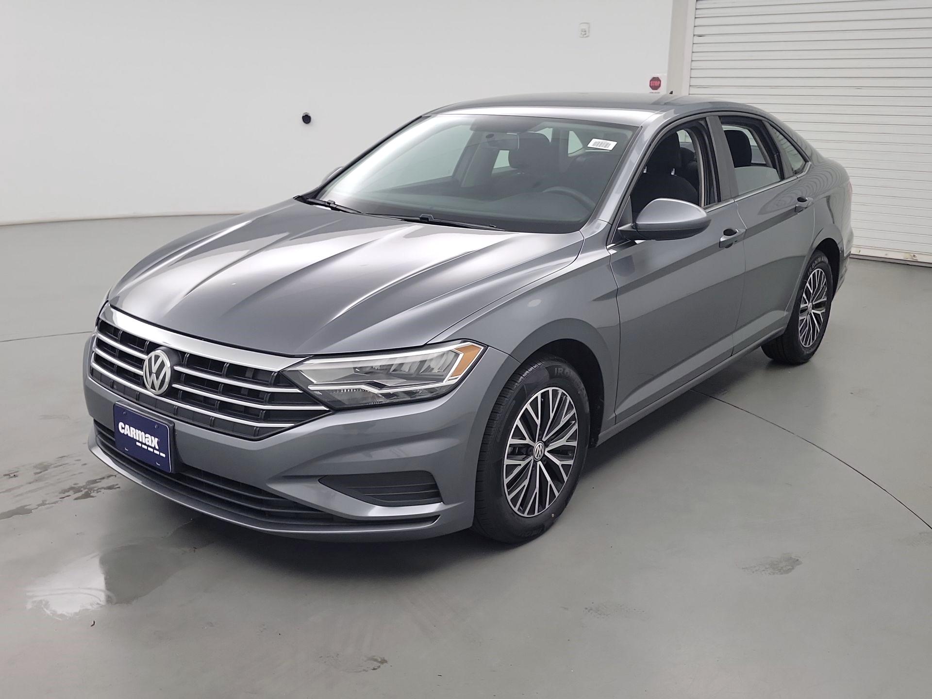 Thumbnail: 2021 Volkswagen Jetta - 3