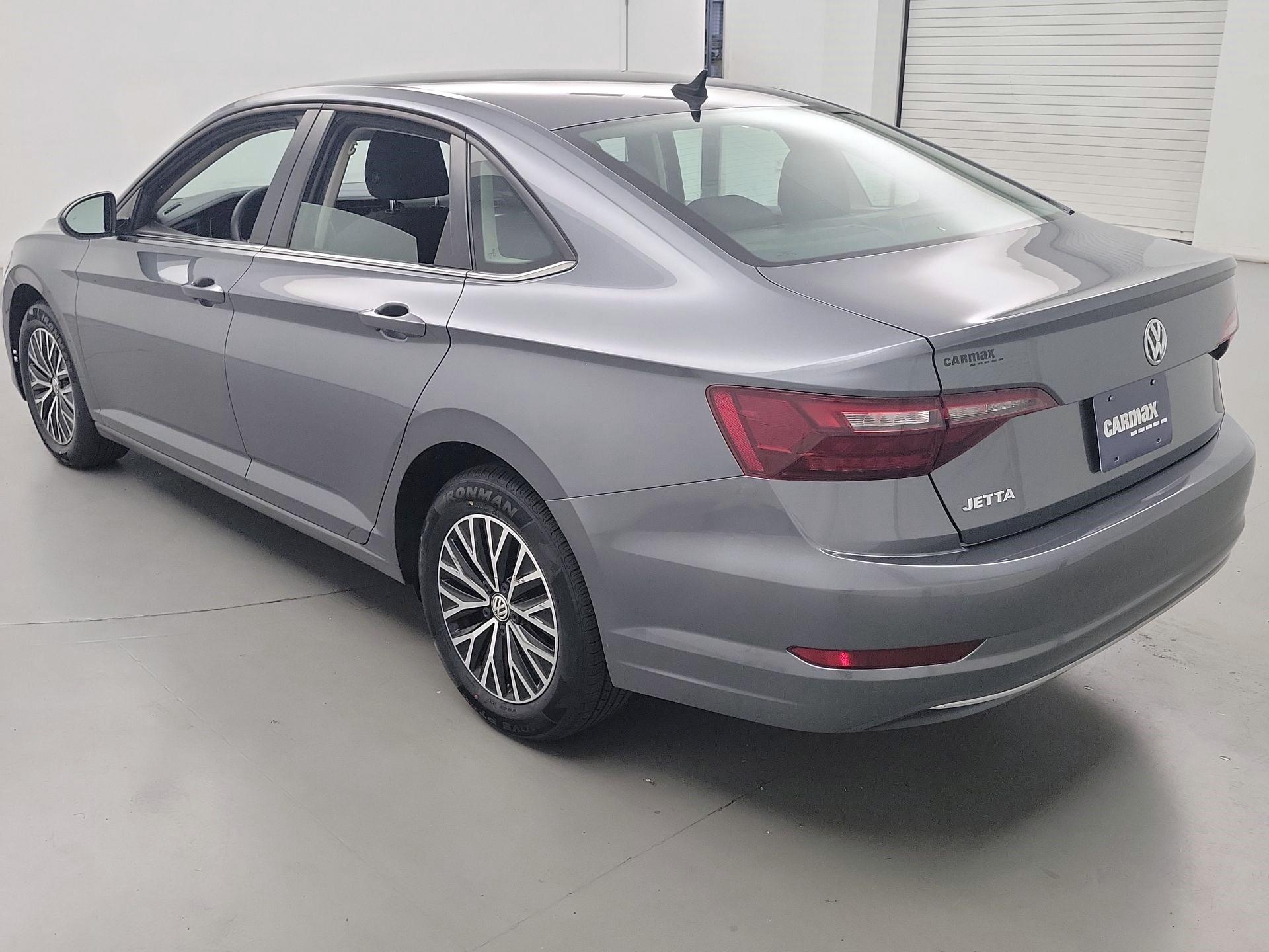 Thumbnail: 2021 Volkswagen Jetta - 7