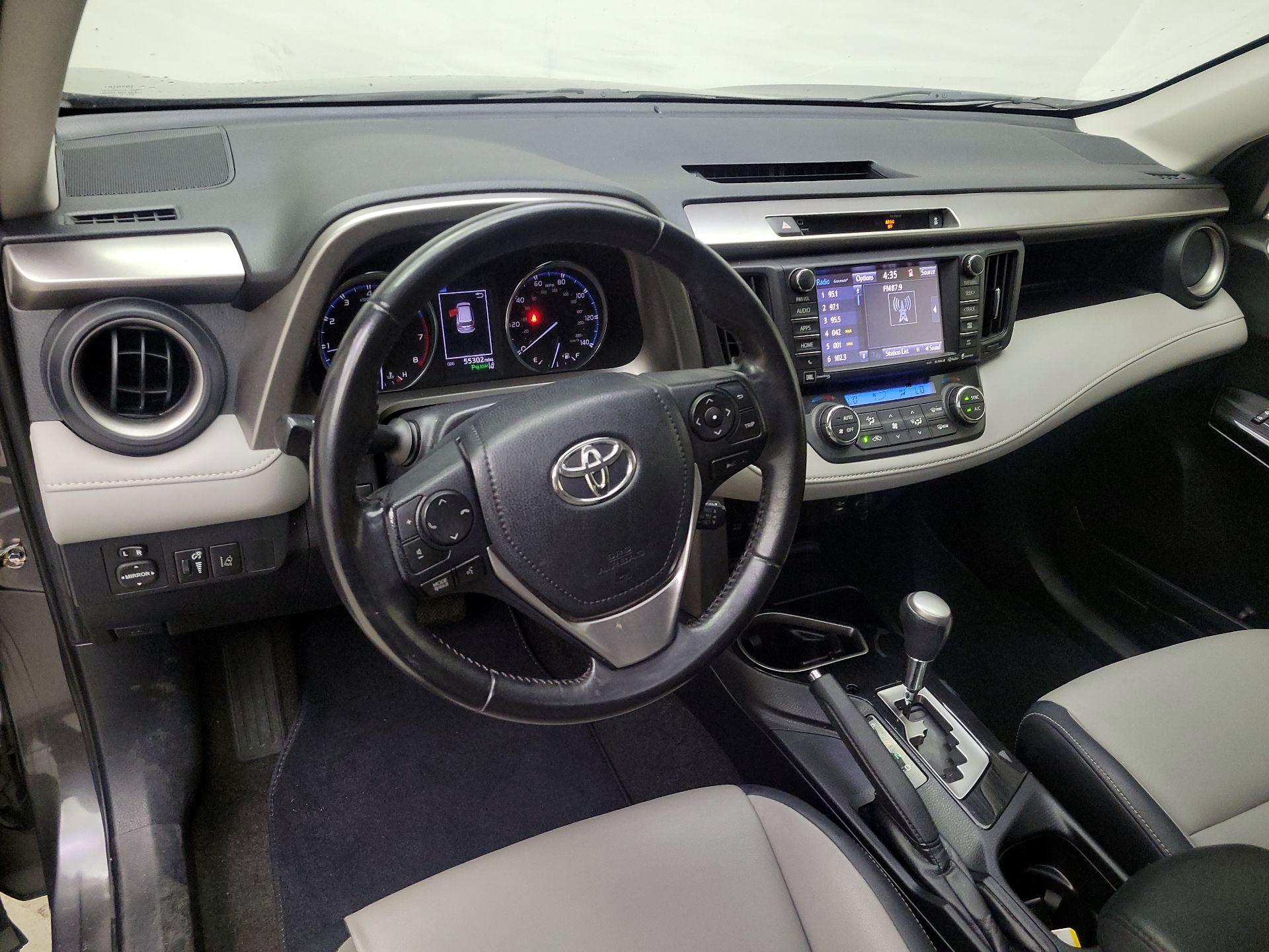 Thumbnail: 2016 Toyota RAV4 - 9