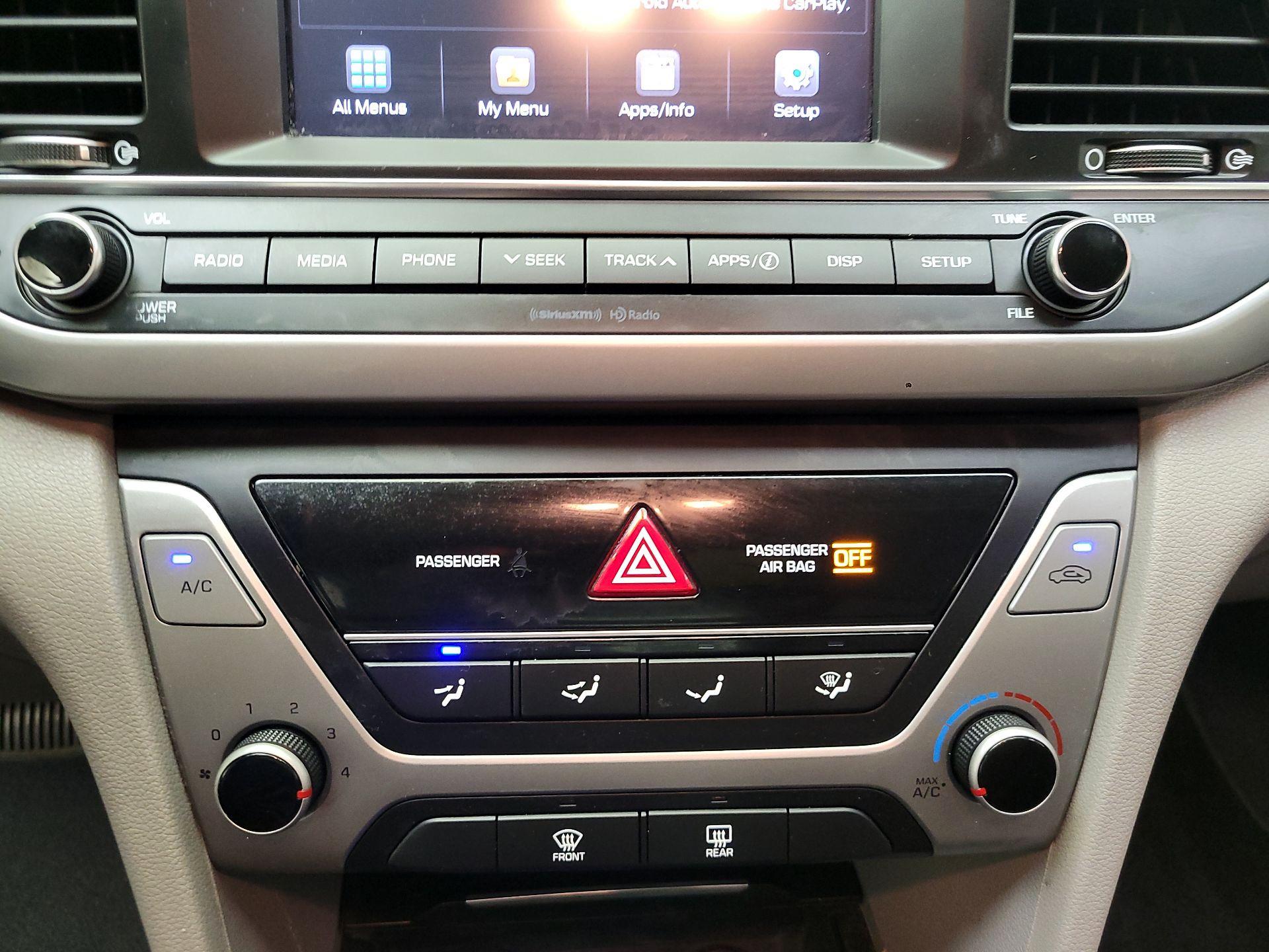 Thumbnail: 2018 Hyundai Elantra - 16