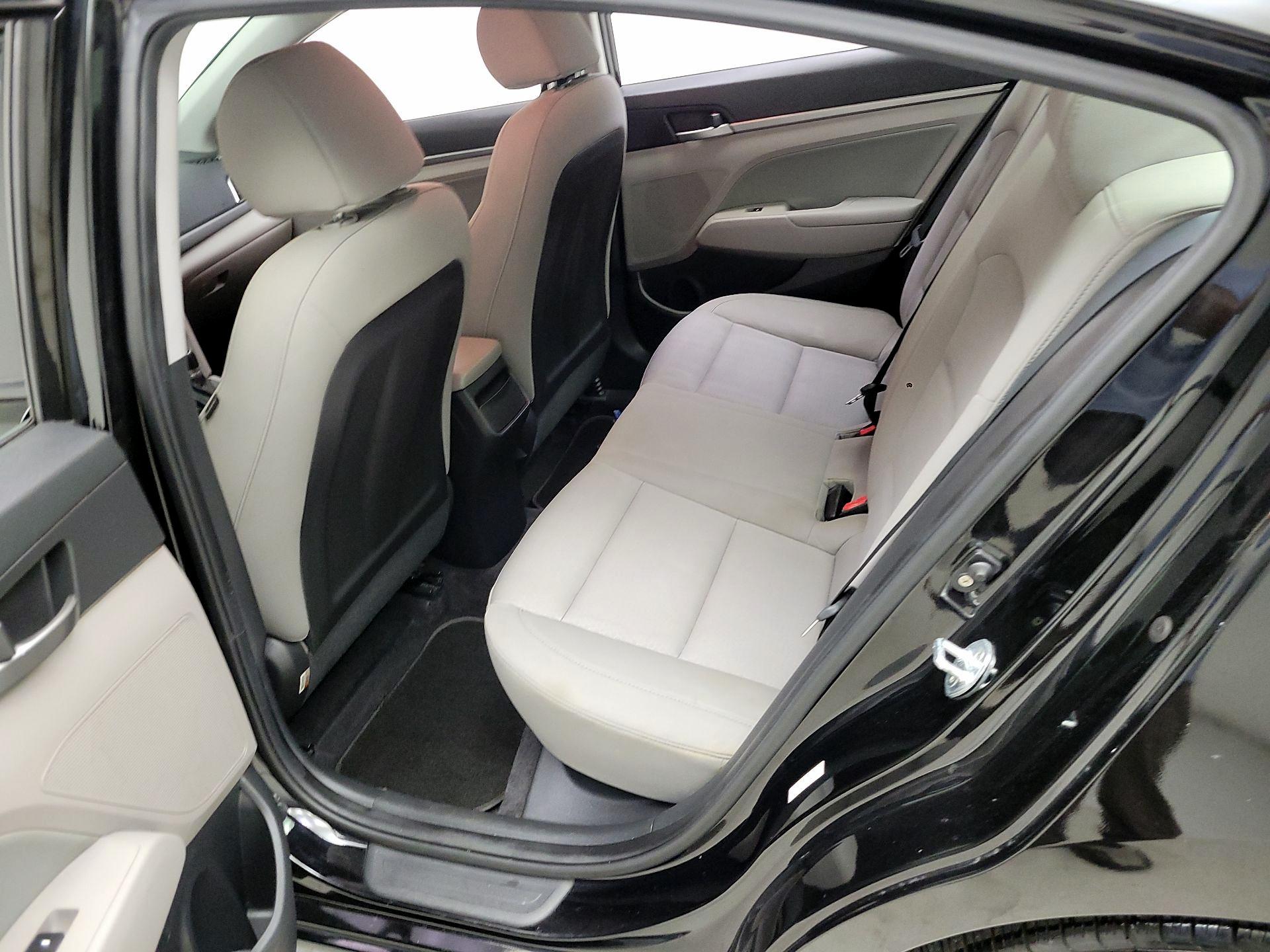 Thumbnail: 2018 Hyundai Elantra - 19