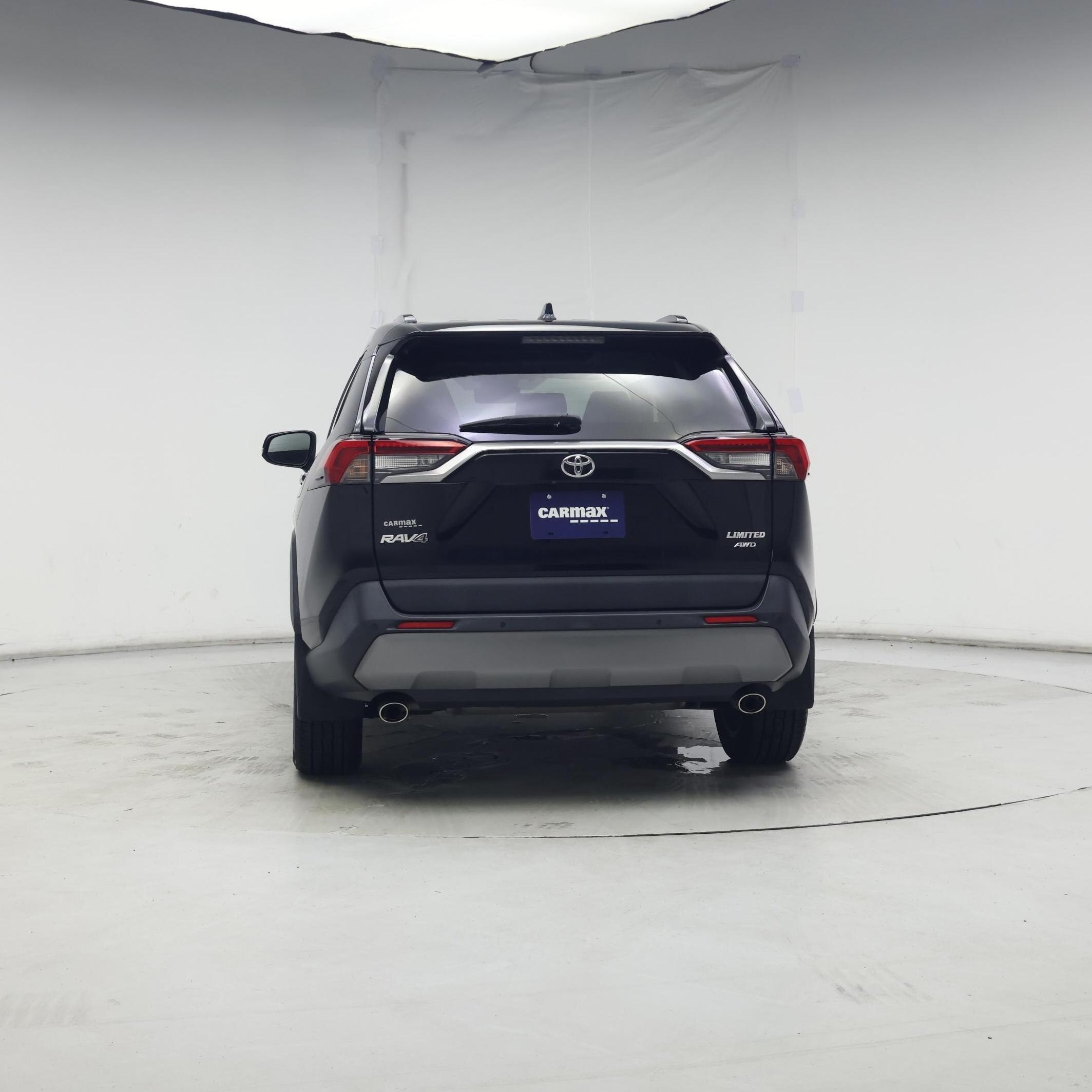 Thumbnail: 2019 Toyota RAV4 - 6