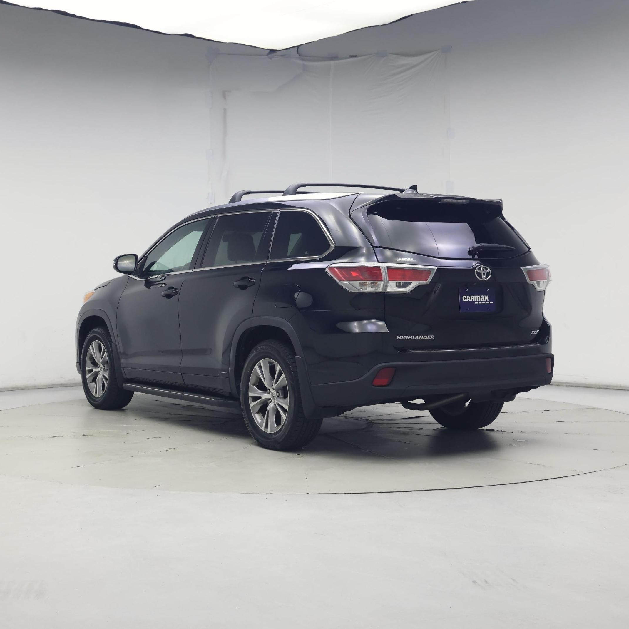 Thumbnail: 2014 Toyota Highlander - 2