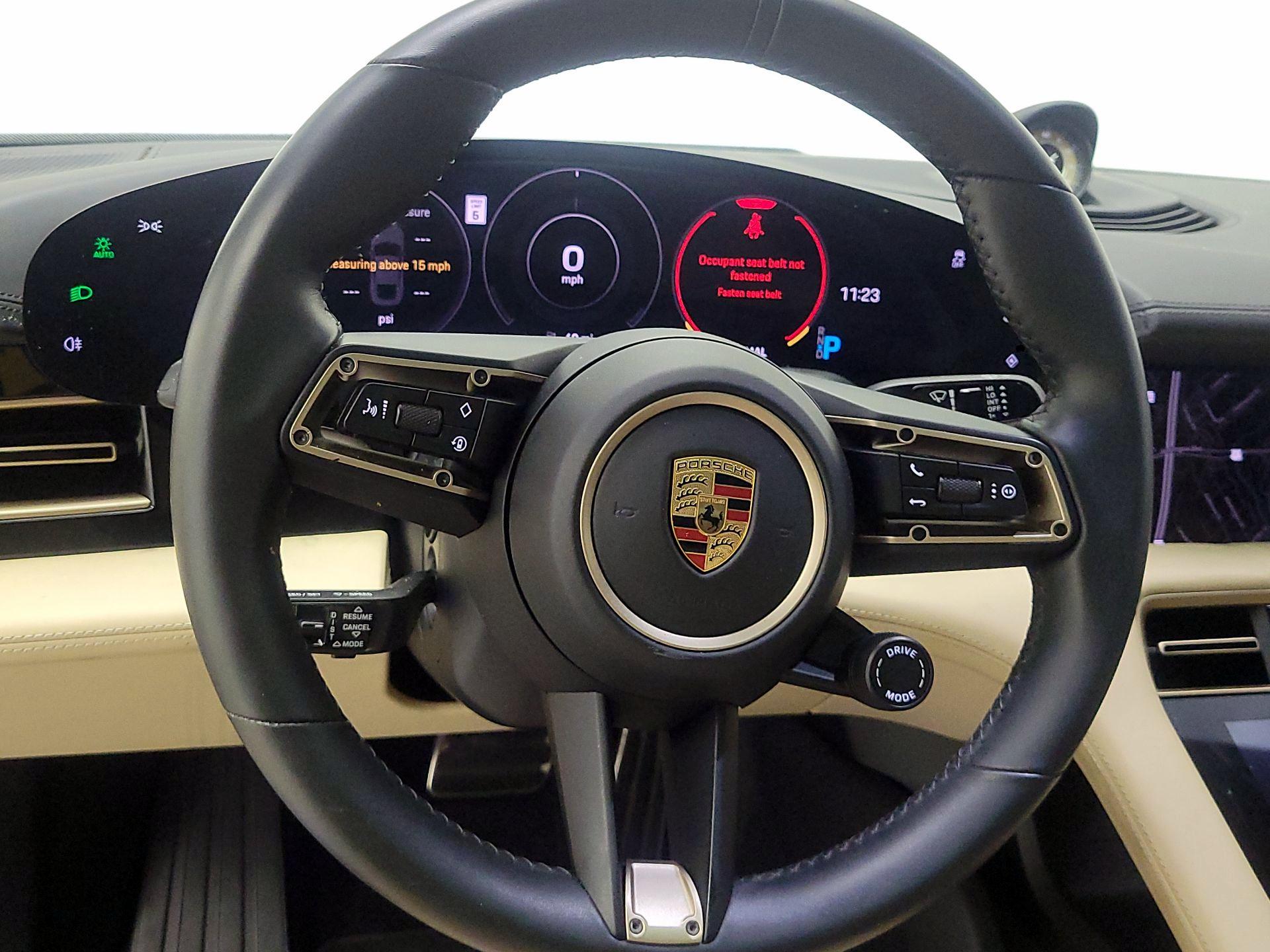 Thumbnail: 2020 Porsche Taycan - 10