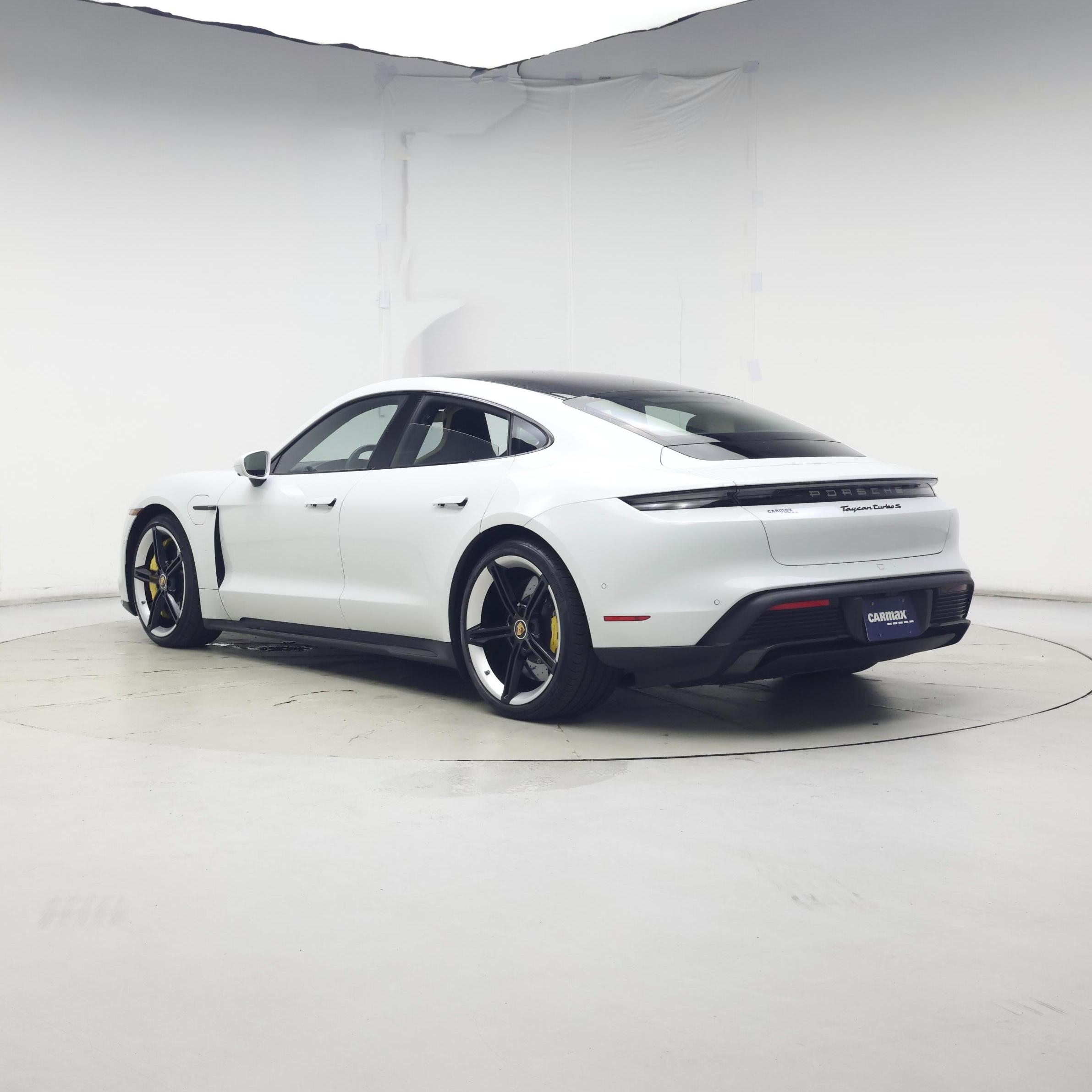 Thumbnail: 2020 Porsche Taycan - 2