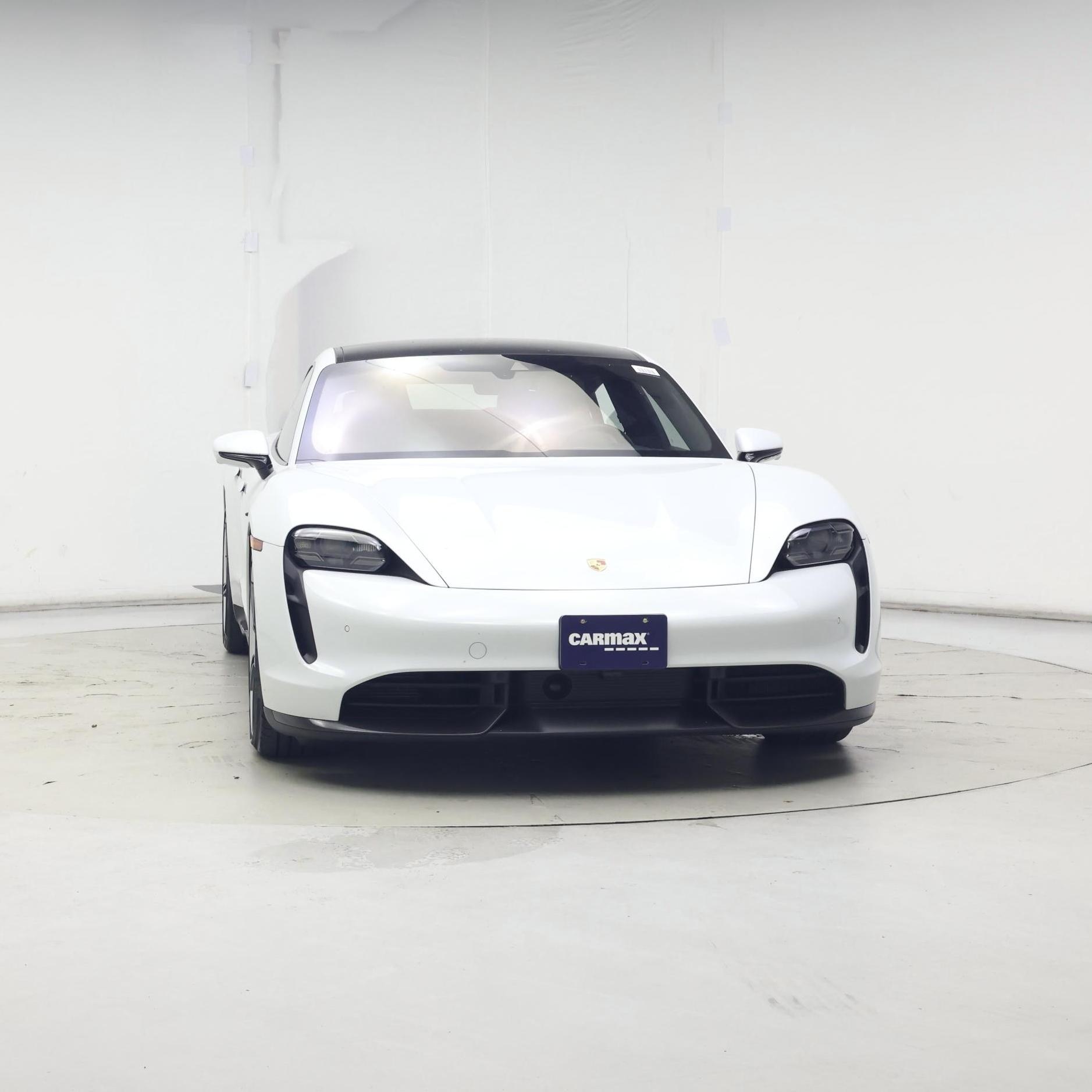 Thumbnail: 2020 Porsche Taycan - 5