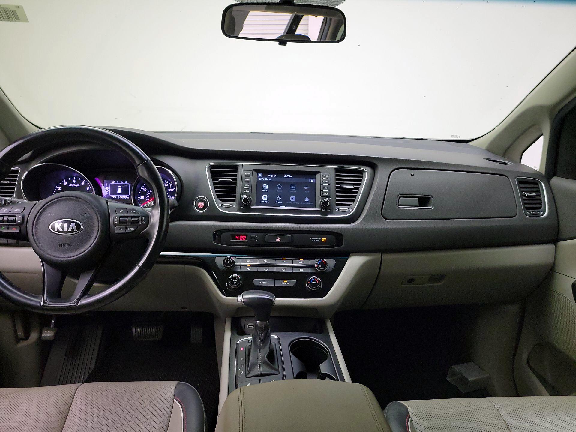 Thumbnail: 2017 Kia Sedona - 9