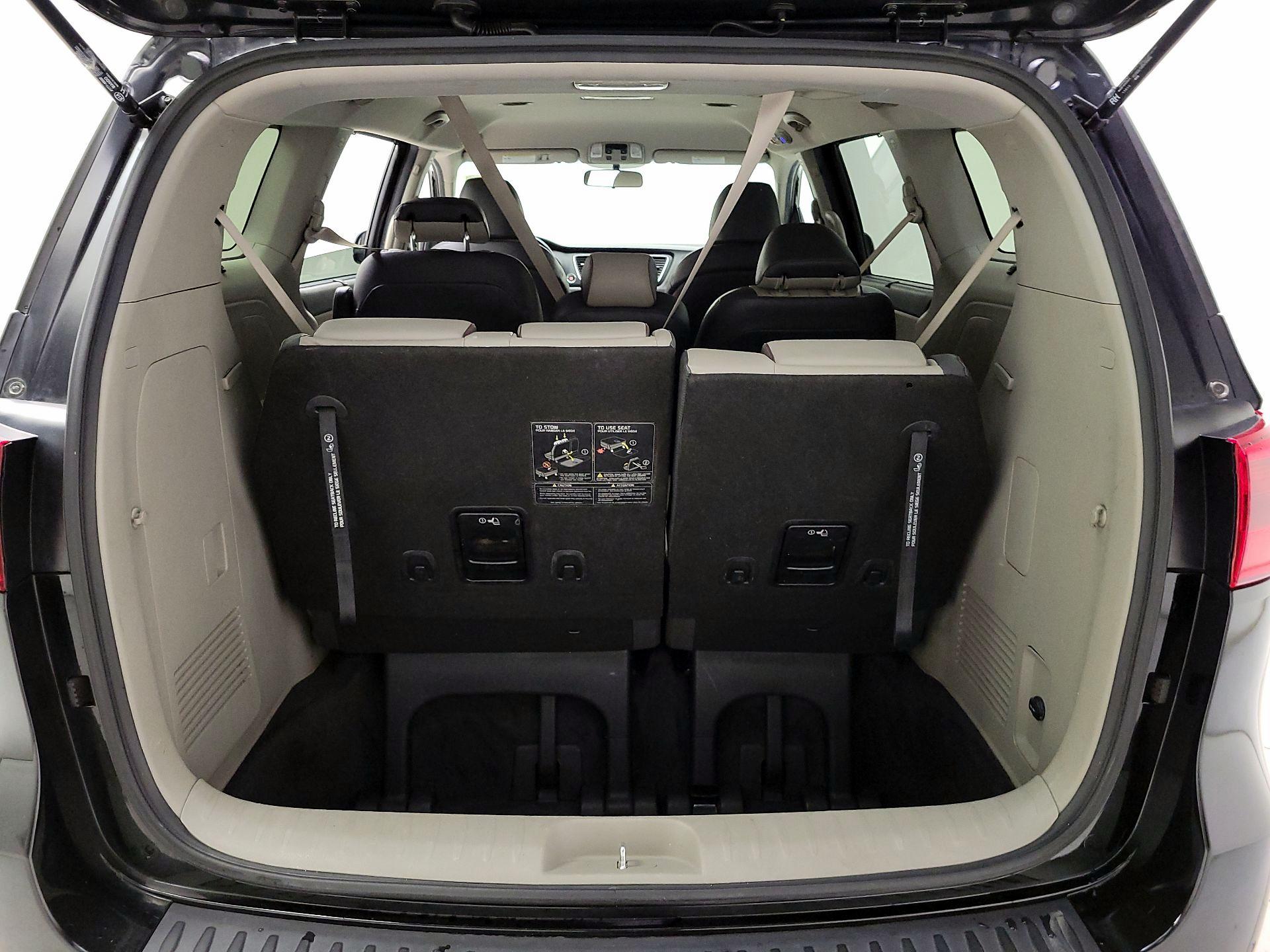 Thumbnail: 2017 Kia Sedona - 20