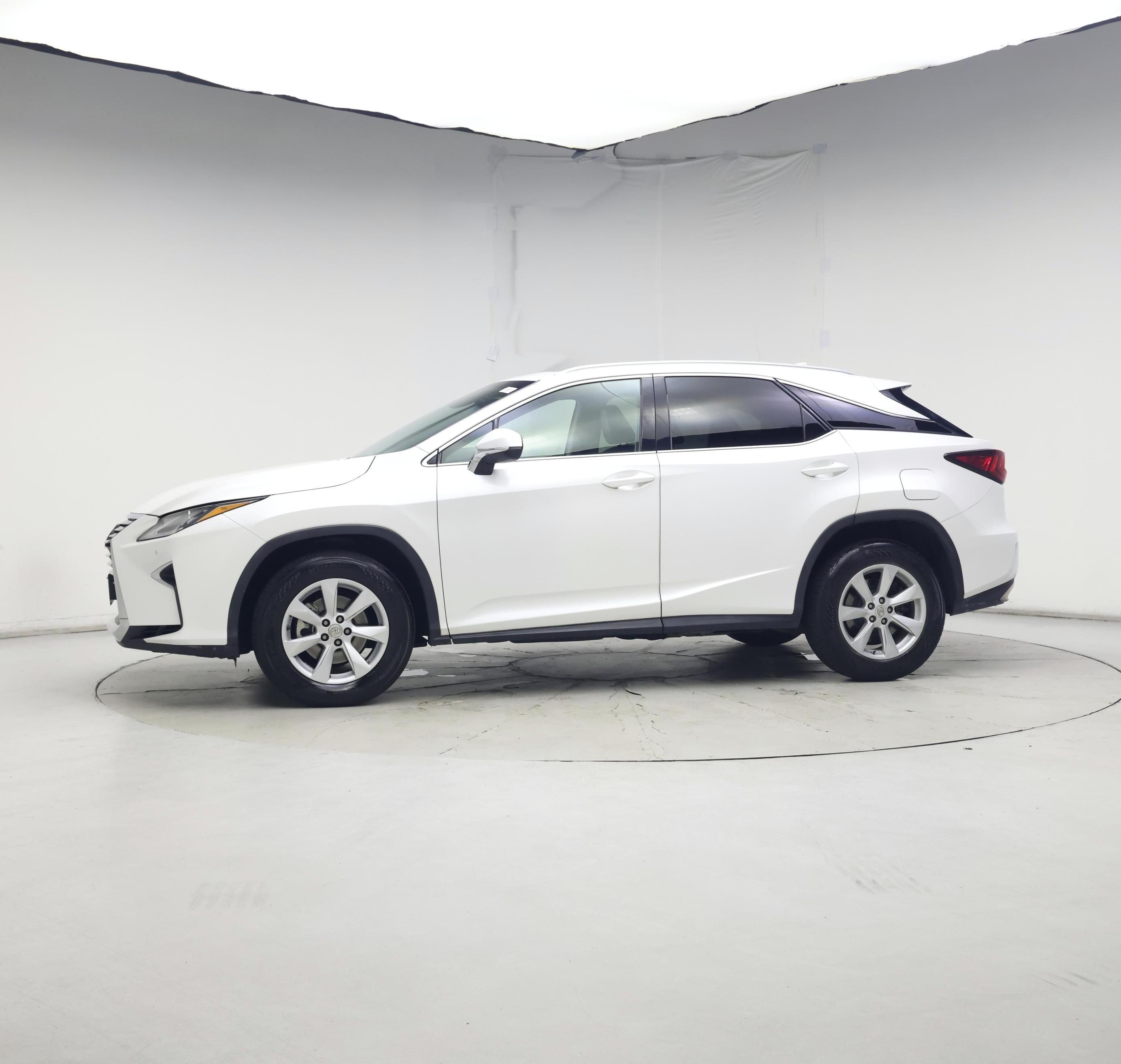 Thumbnail: 2017 Lexus RX - 3