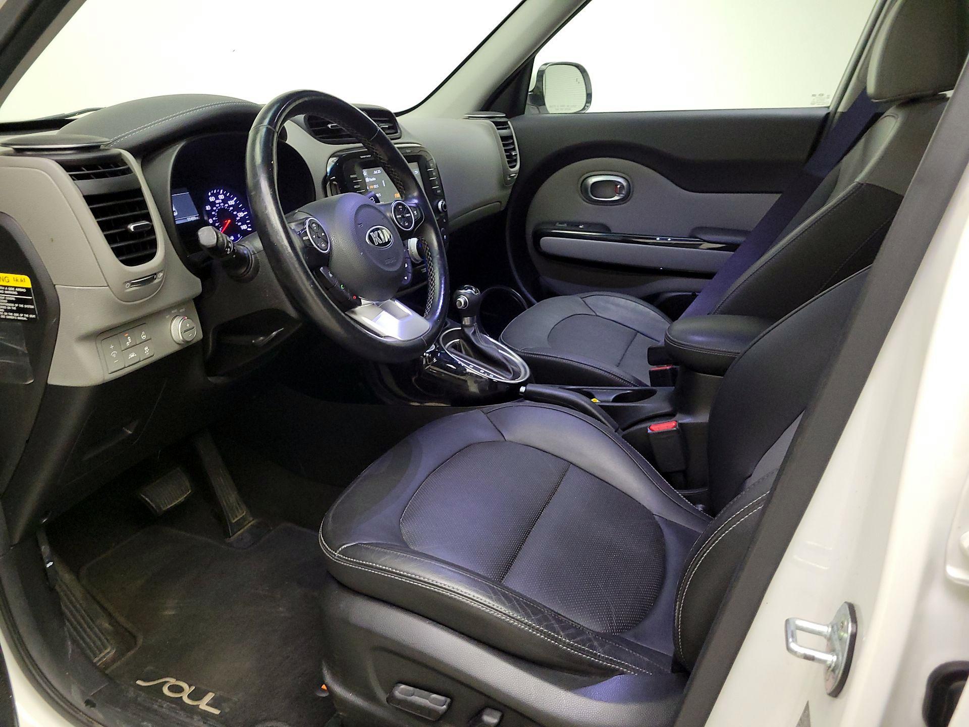 Thumbnail: 2018 Kia Soul - 11