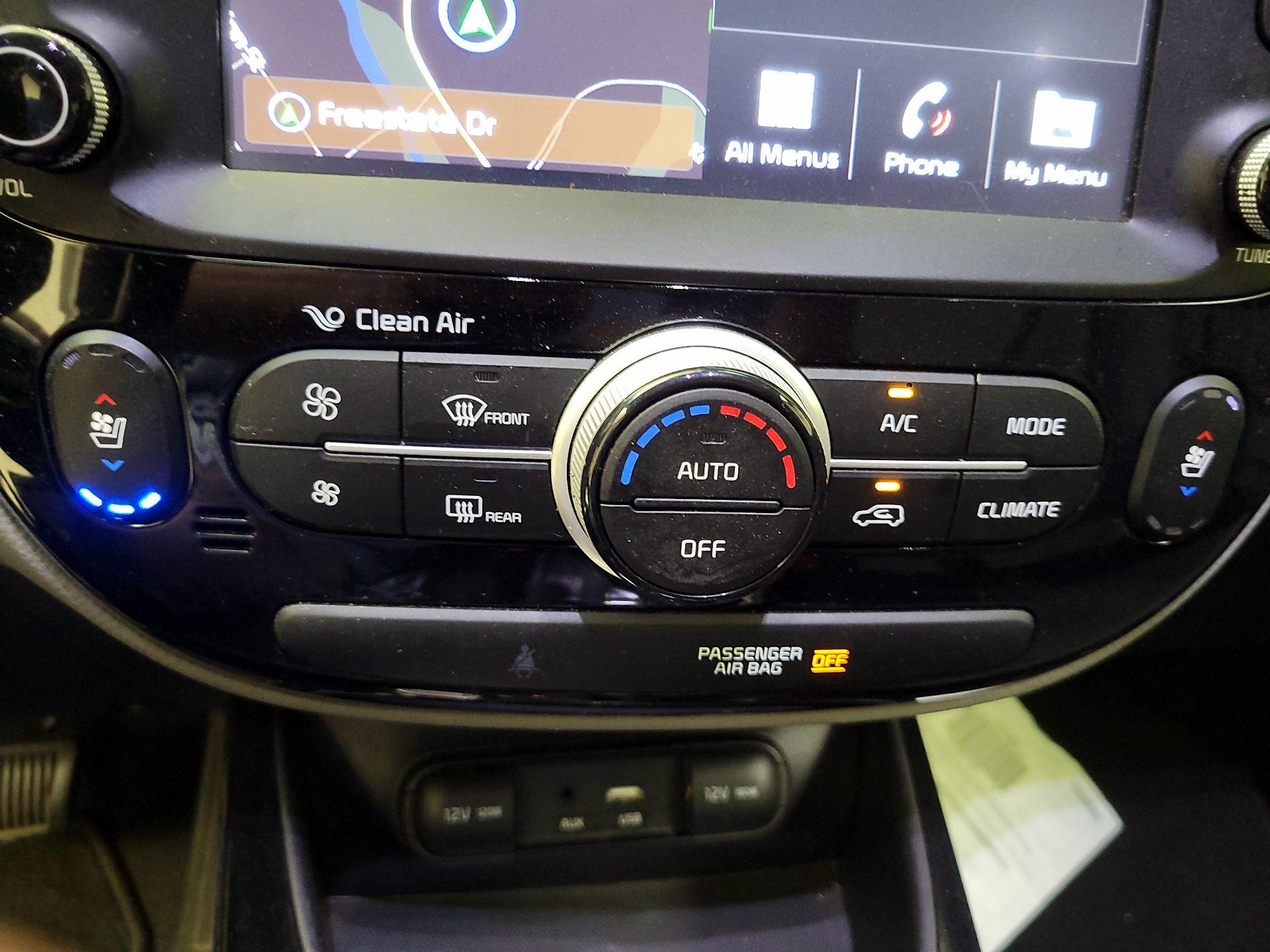 Thumbnail: 2018 Kia Soul - 16