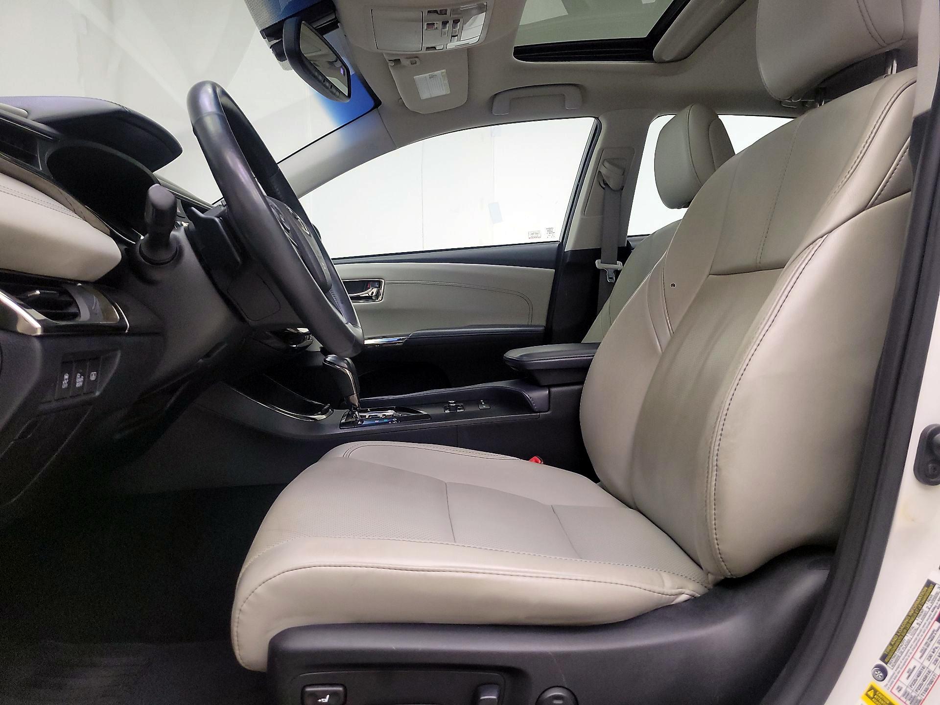 Thumbnail: 2014 Toyota Avalon - 11