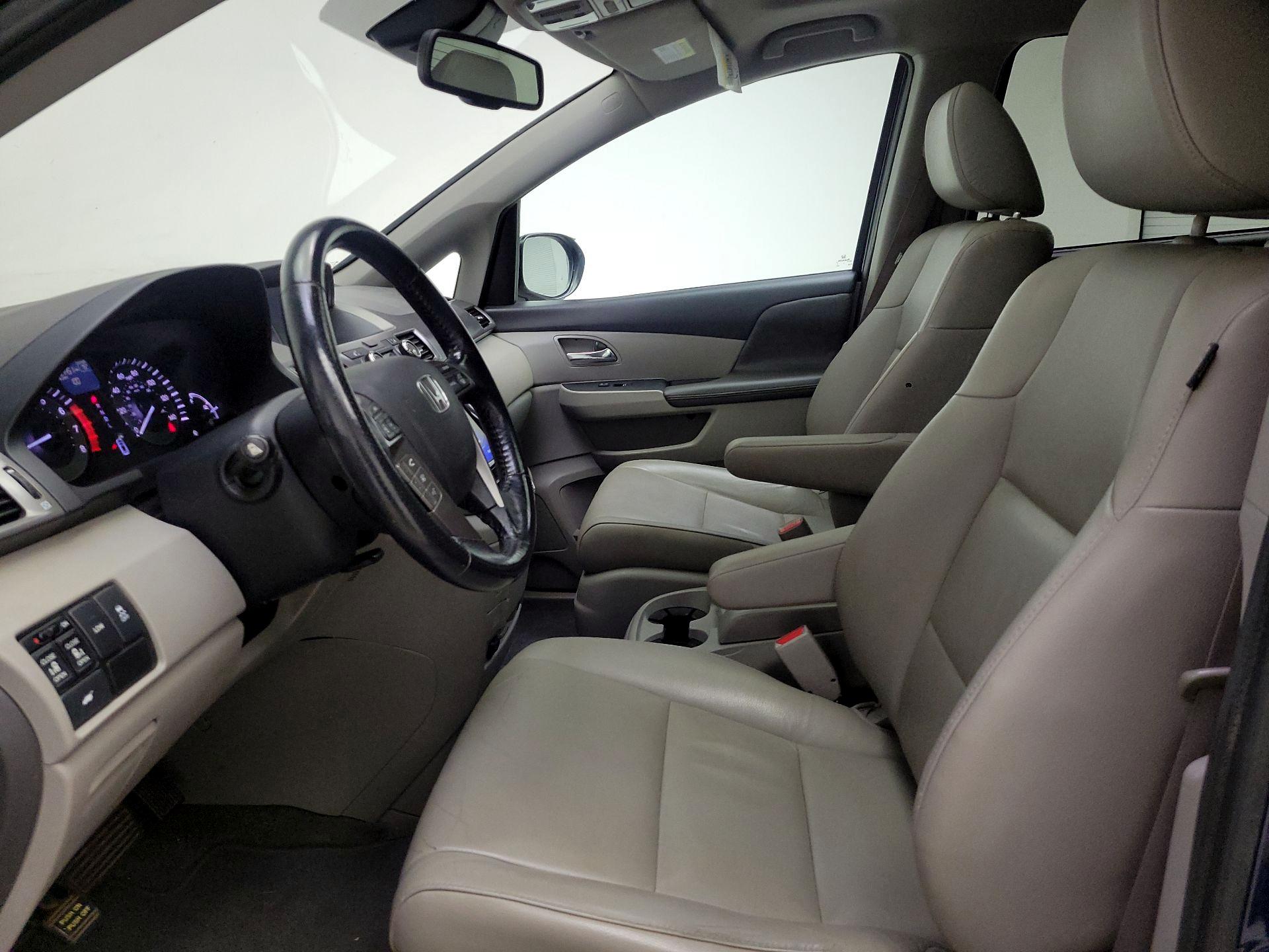 Thumbnail: 2016 Honda Odyssey - 11