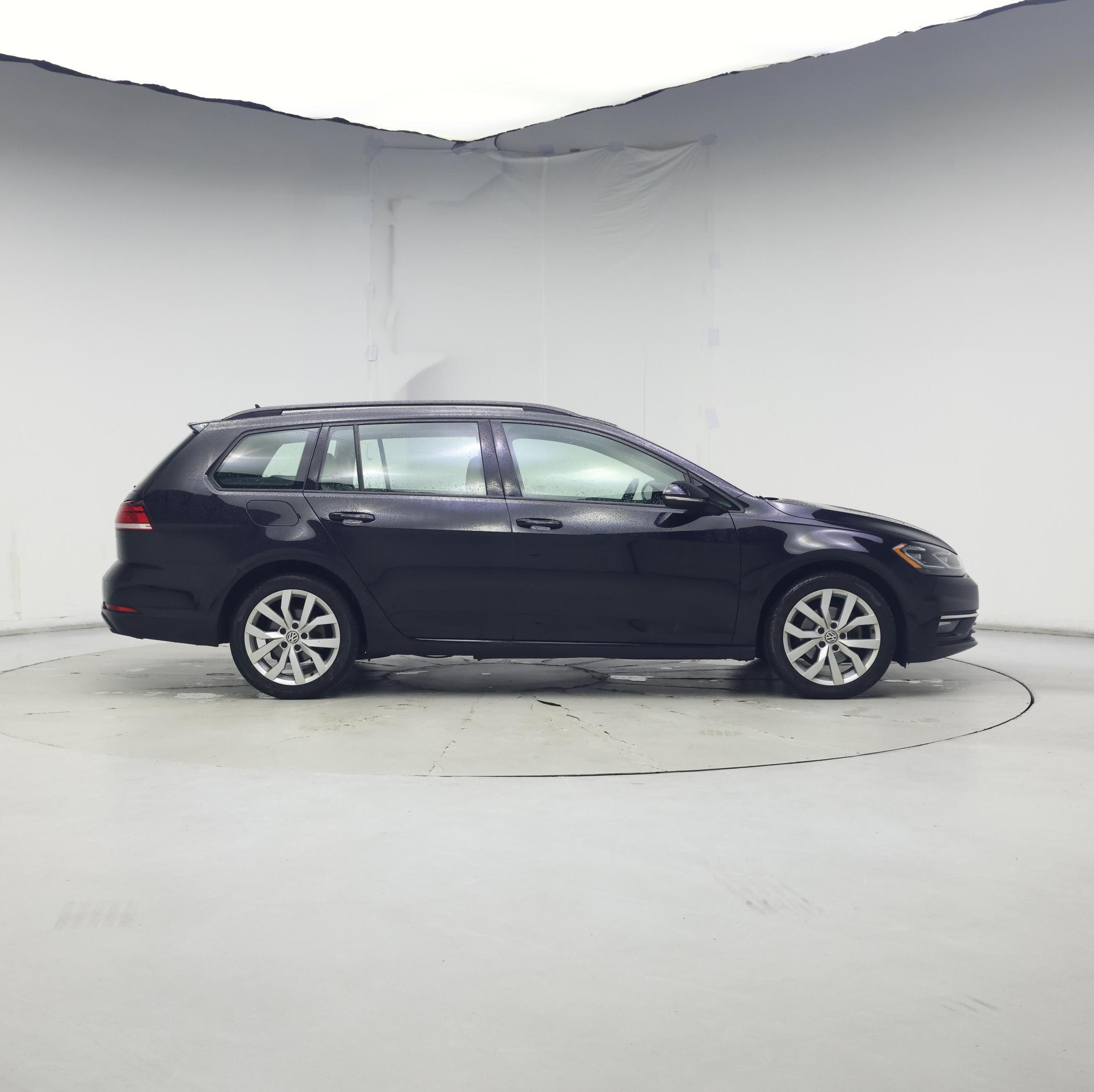 Thumbnail: 2019 Volkswagen Golf - 7