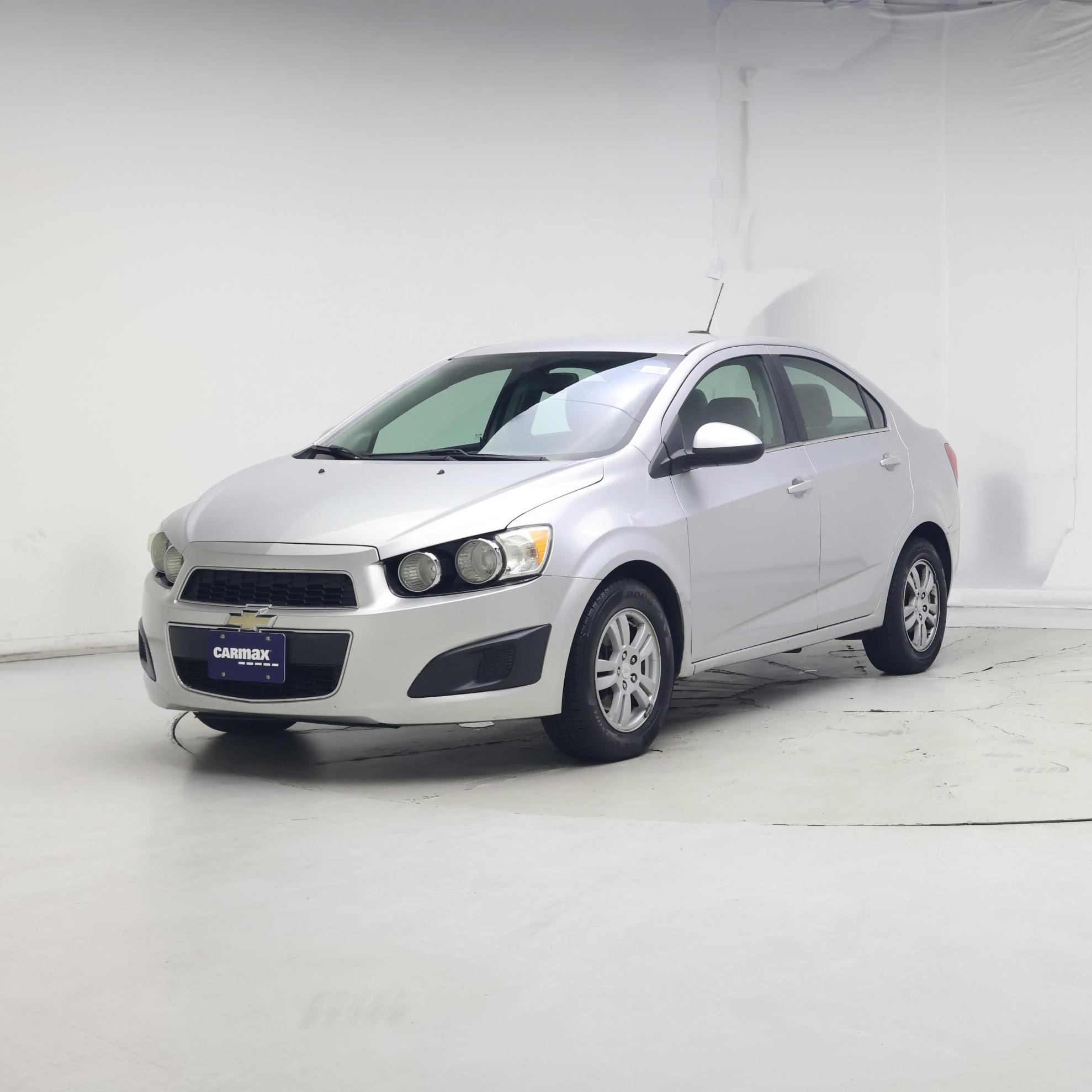 Thumbnail: 2015 Chevrolet Sonic - 4