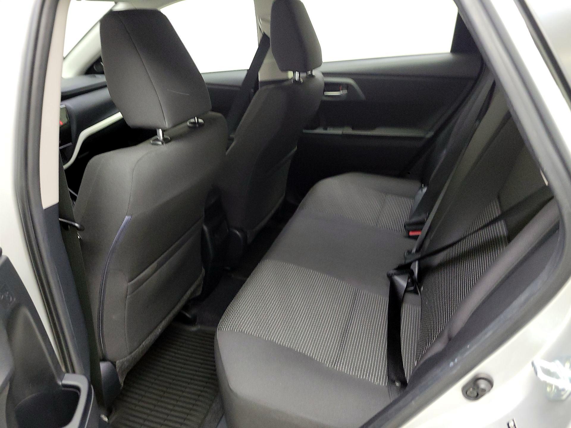 Thumbnail: 2018 Toyota Corolla iM - 19