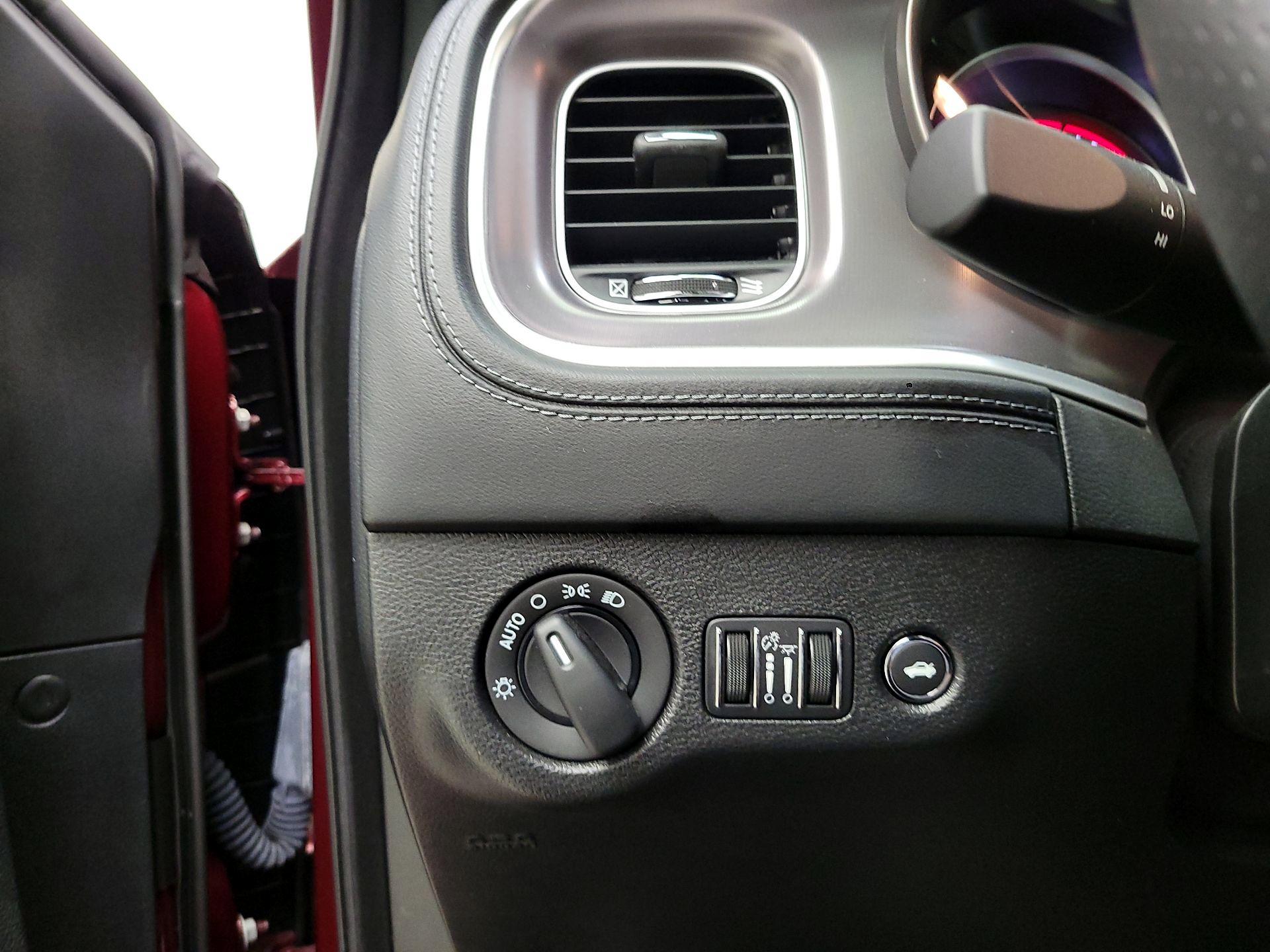 Thumbnail: 2021 Dodge Charger - 13