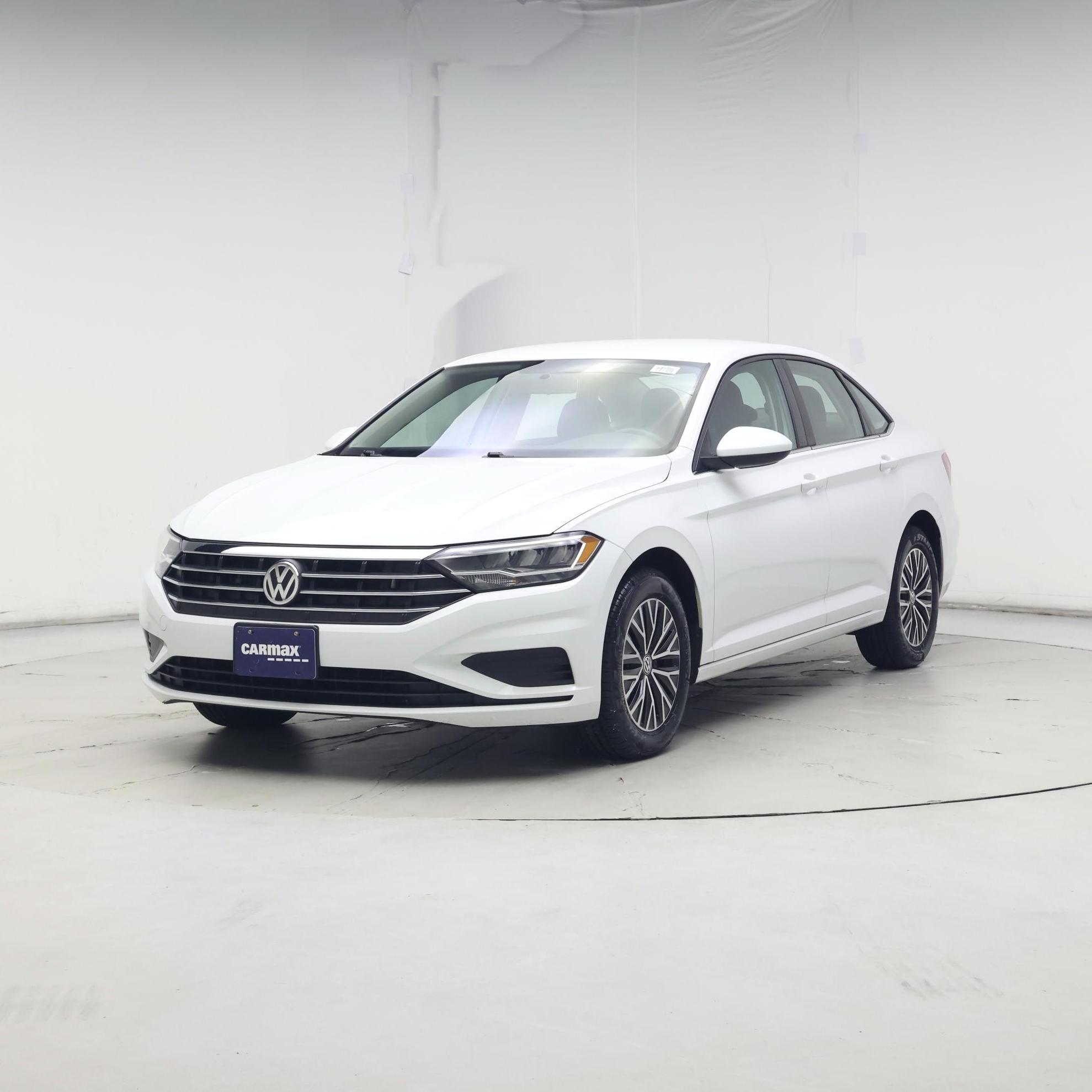 Thumbnail: 2021 Volkswagen Jetta - 4