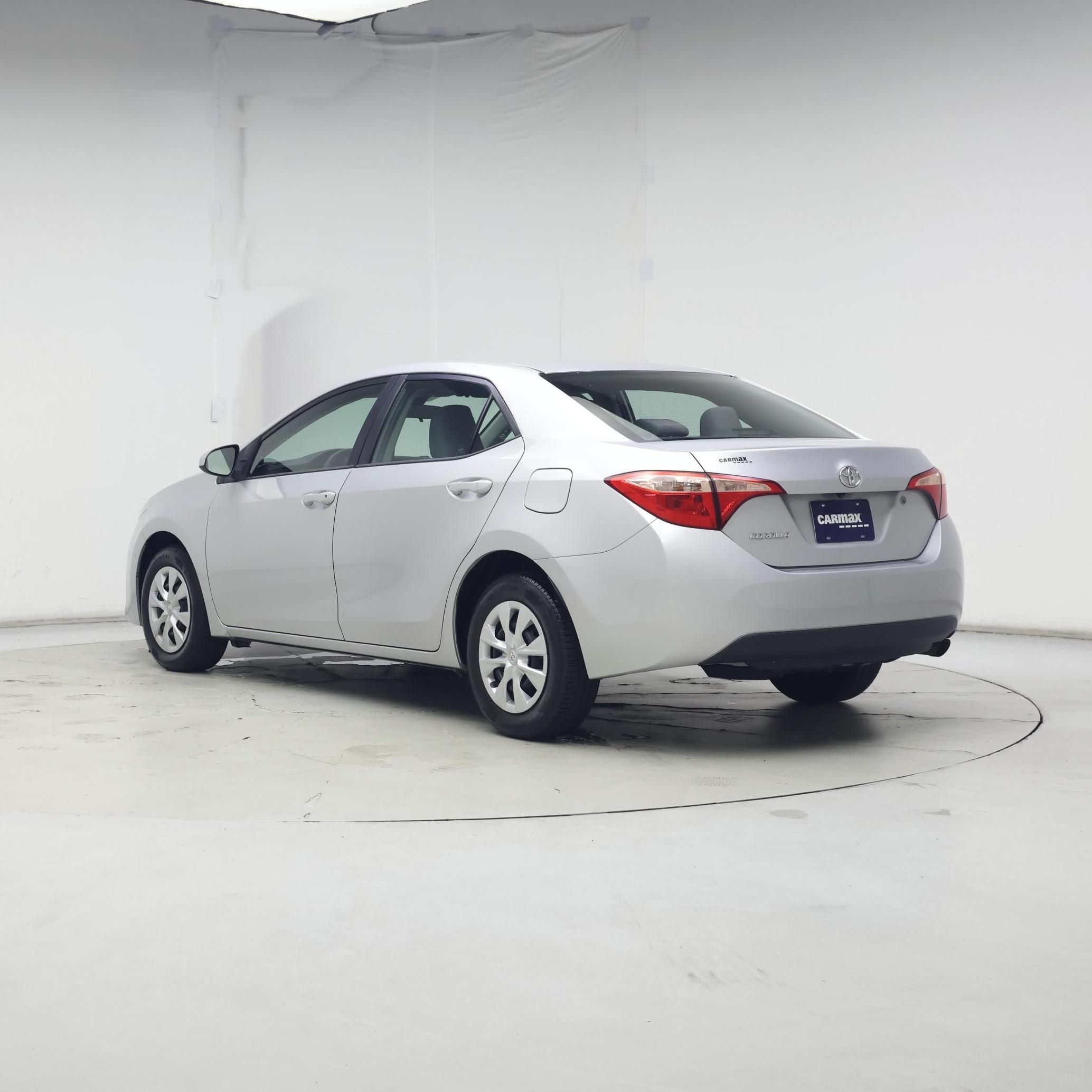 Thumbnail: 2018 Toyota Corolla - 2