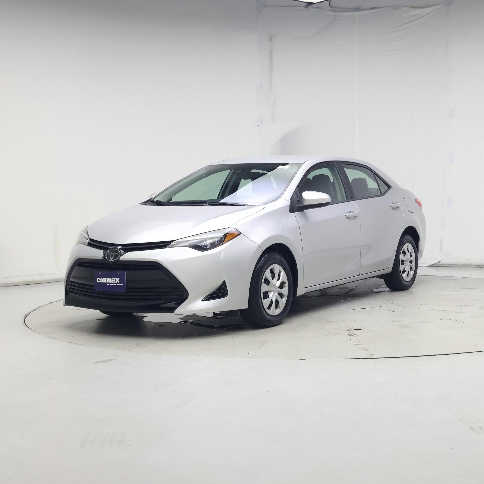 Thumbnail: 2018 Toyota Corolla - 4