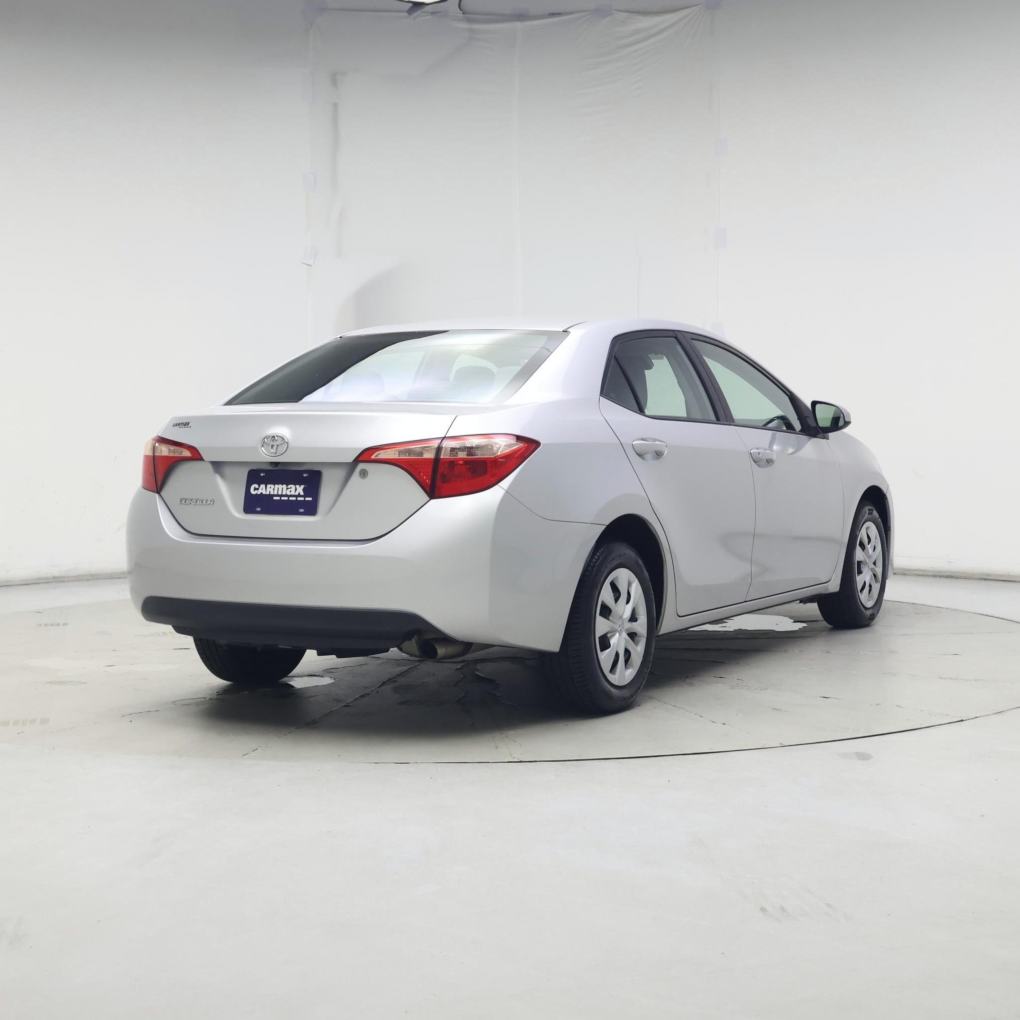 Thumbnail: 2018 Toyota Corolla - 8