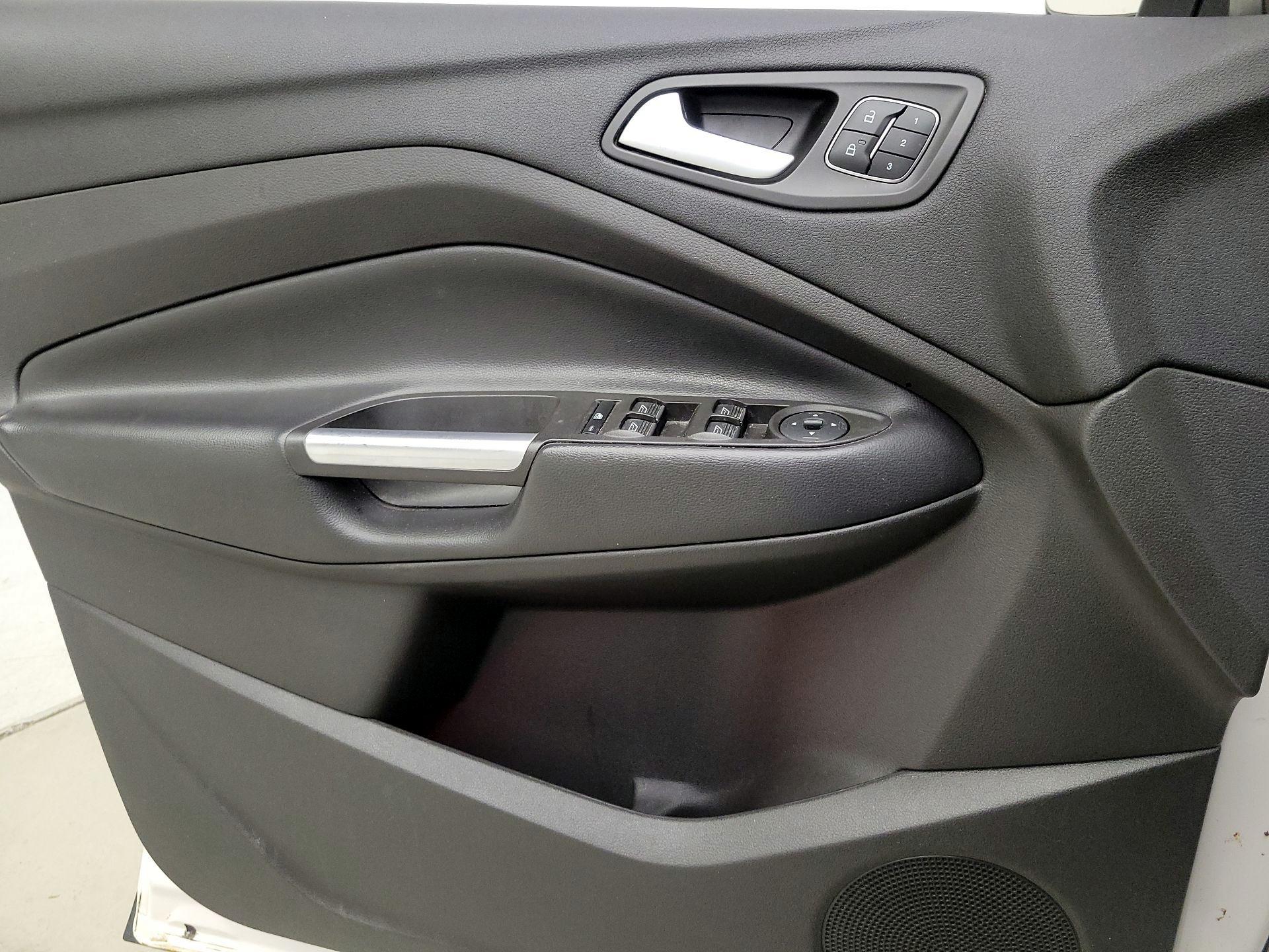 Thumbnail: 2018 Ford Escape - 12