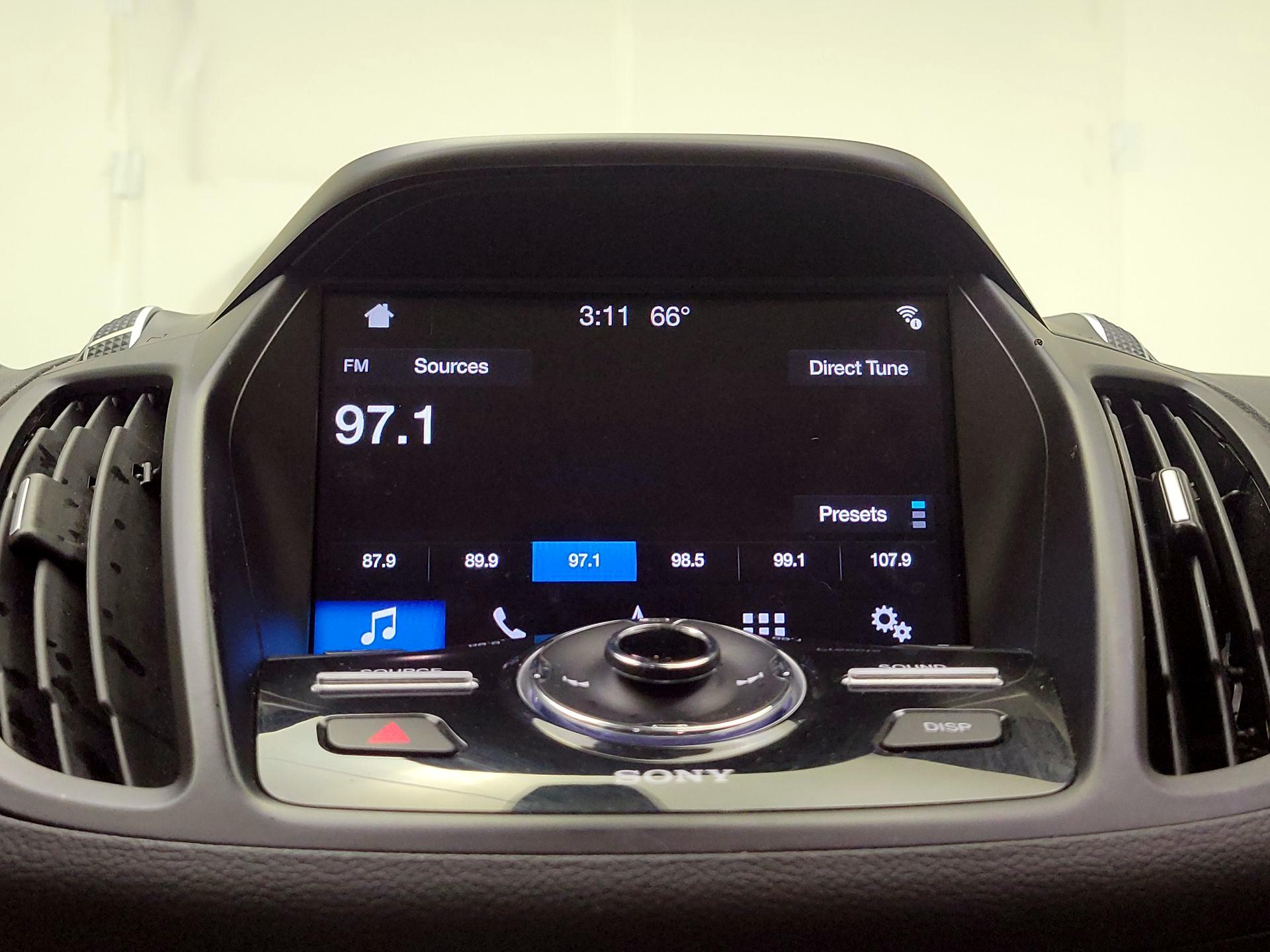 Thumbnail: 2018 Ford Escape - 16