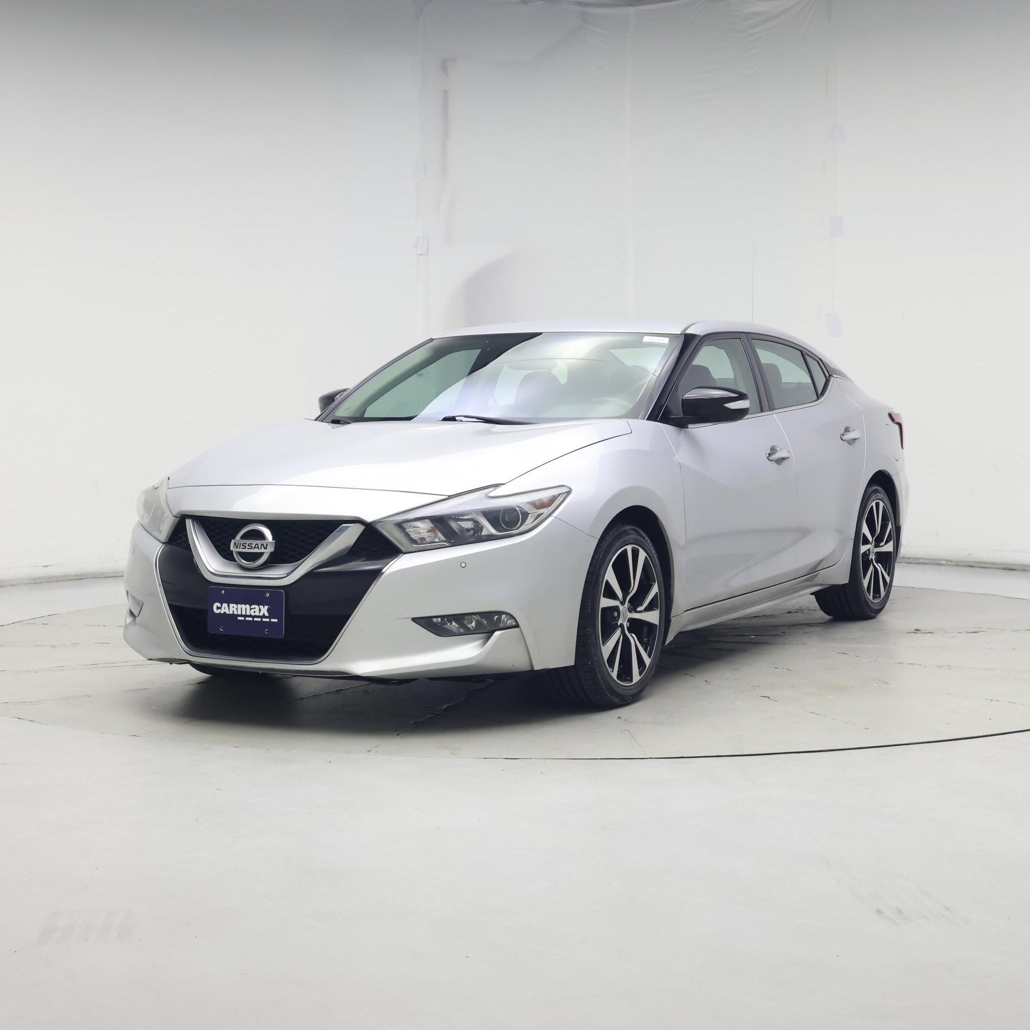 Thumbnail: 2017 Nissan Maxima - 4
