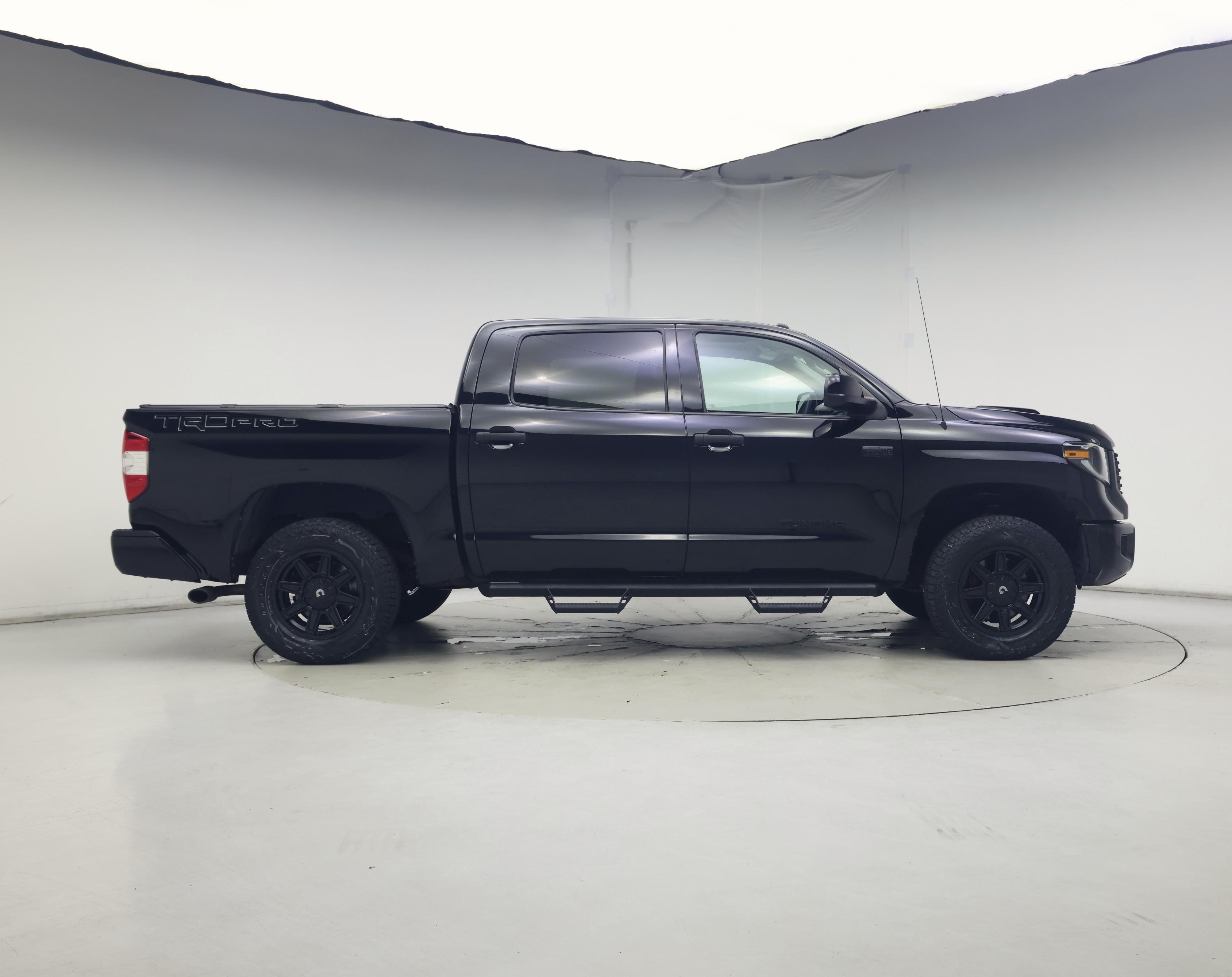Thumbnail: 2019 Toyota Tundra - 7