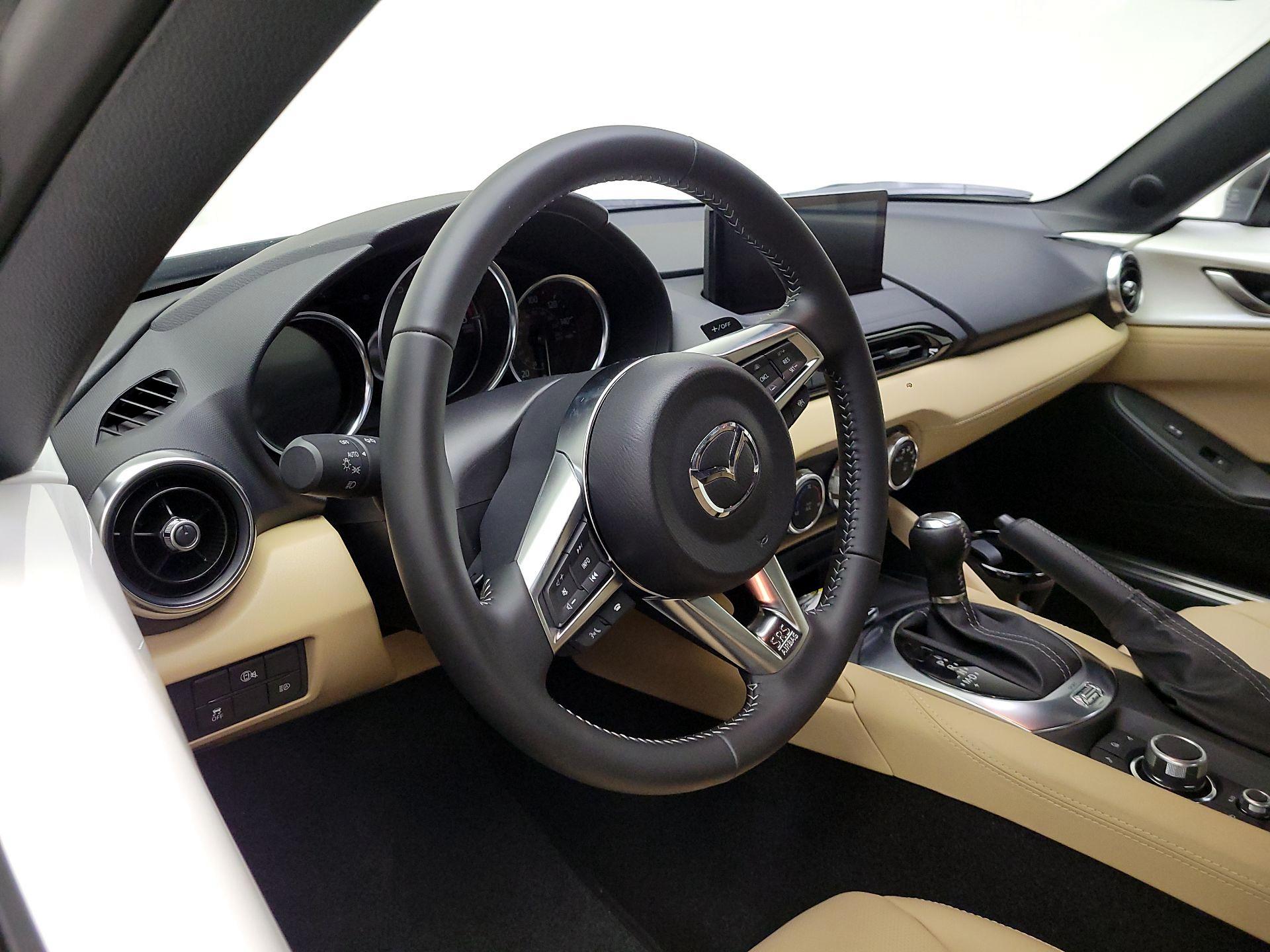 Thumbnail: 2024 Mazda MX-5 Miata - 9
