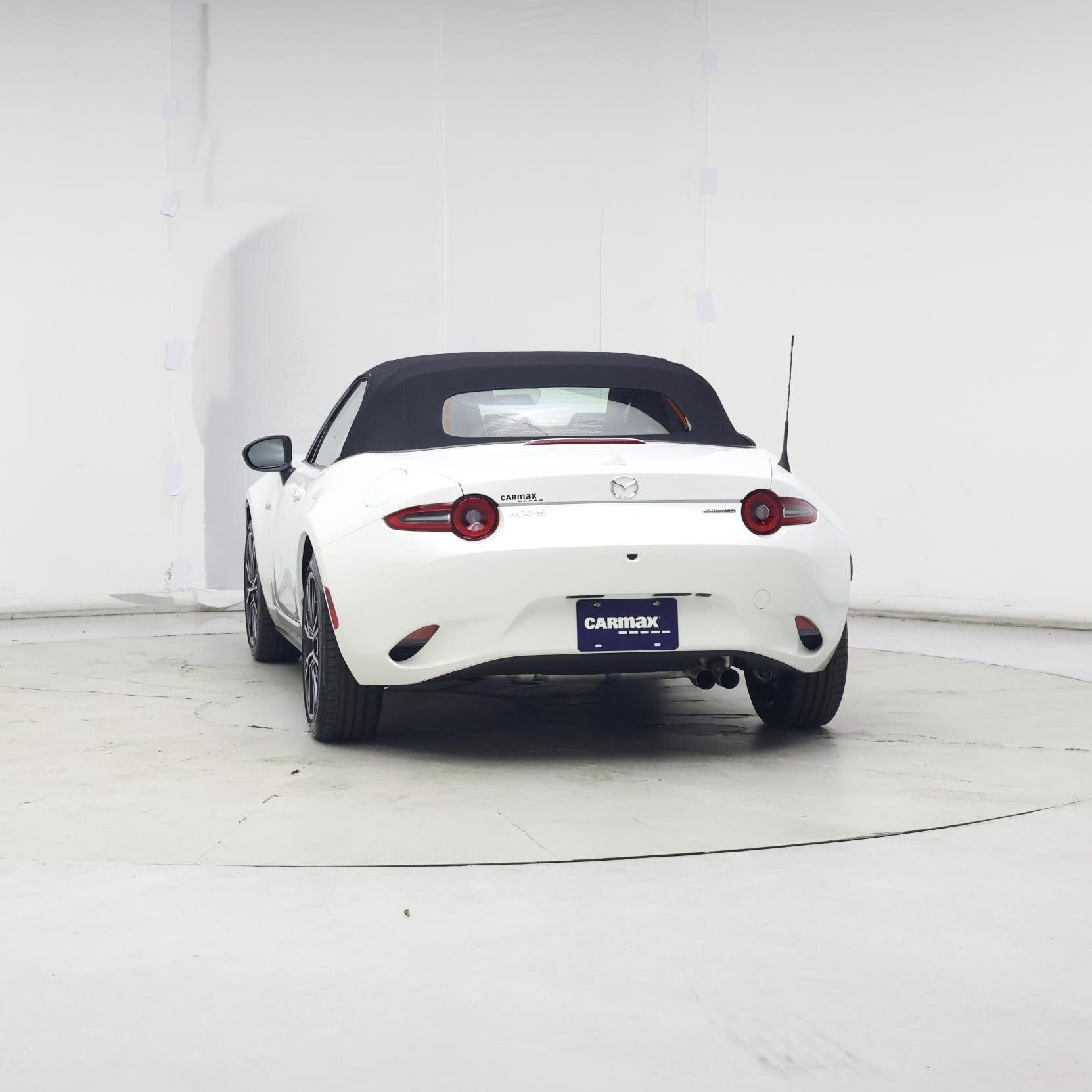 Thumbnail: 2024 Mazda MX-5 Miata - 6