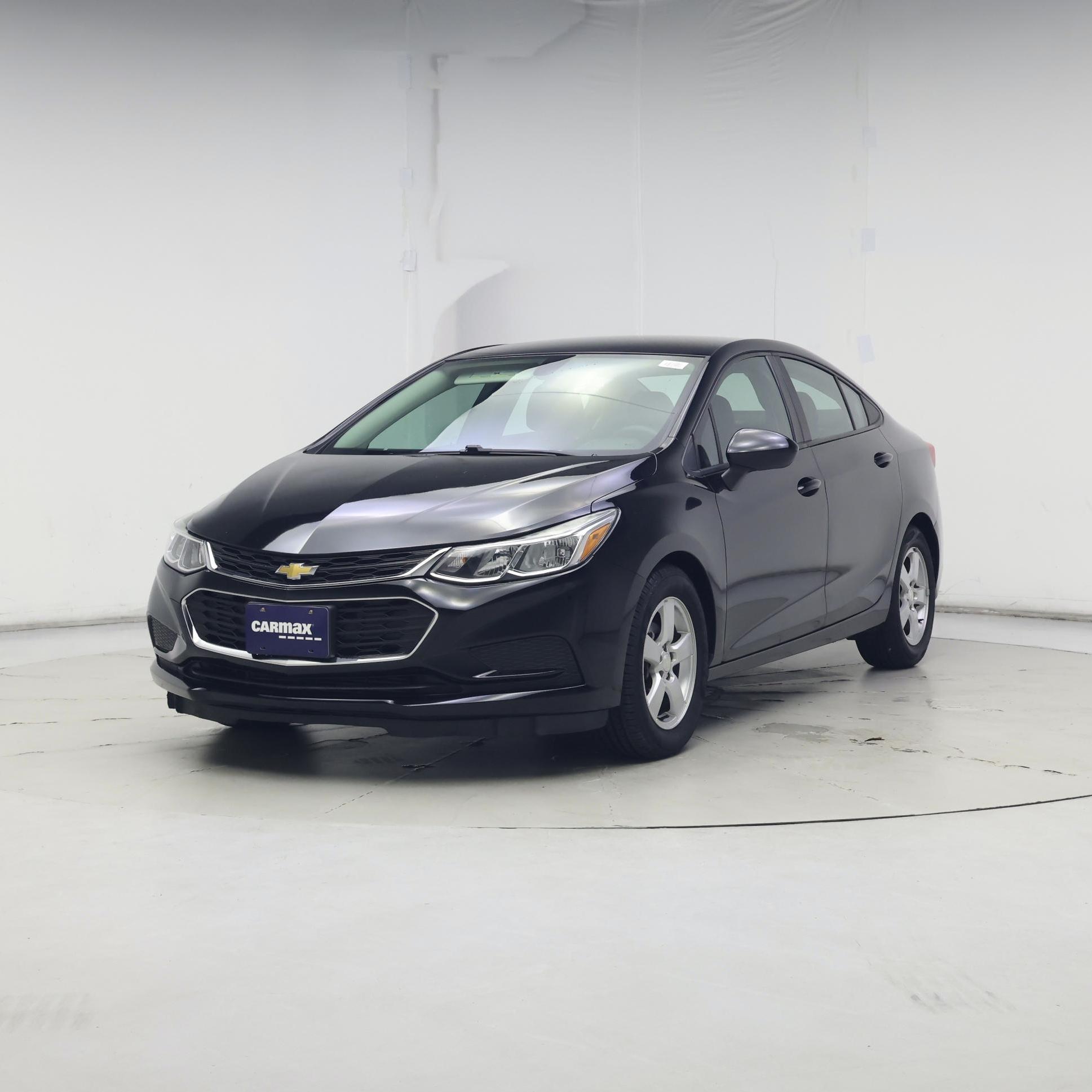 Thumbnail: 2017 Chevrolet Cruze - 4