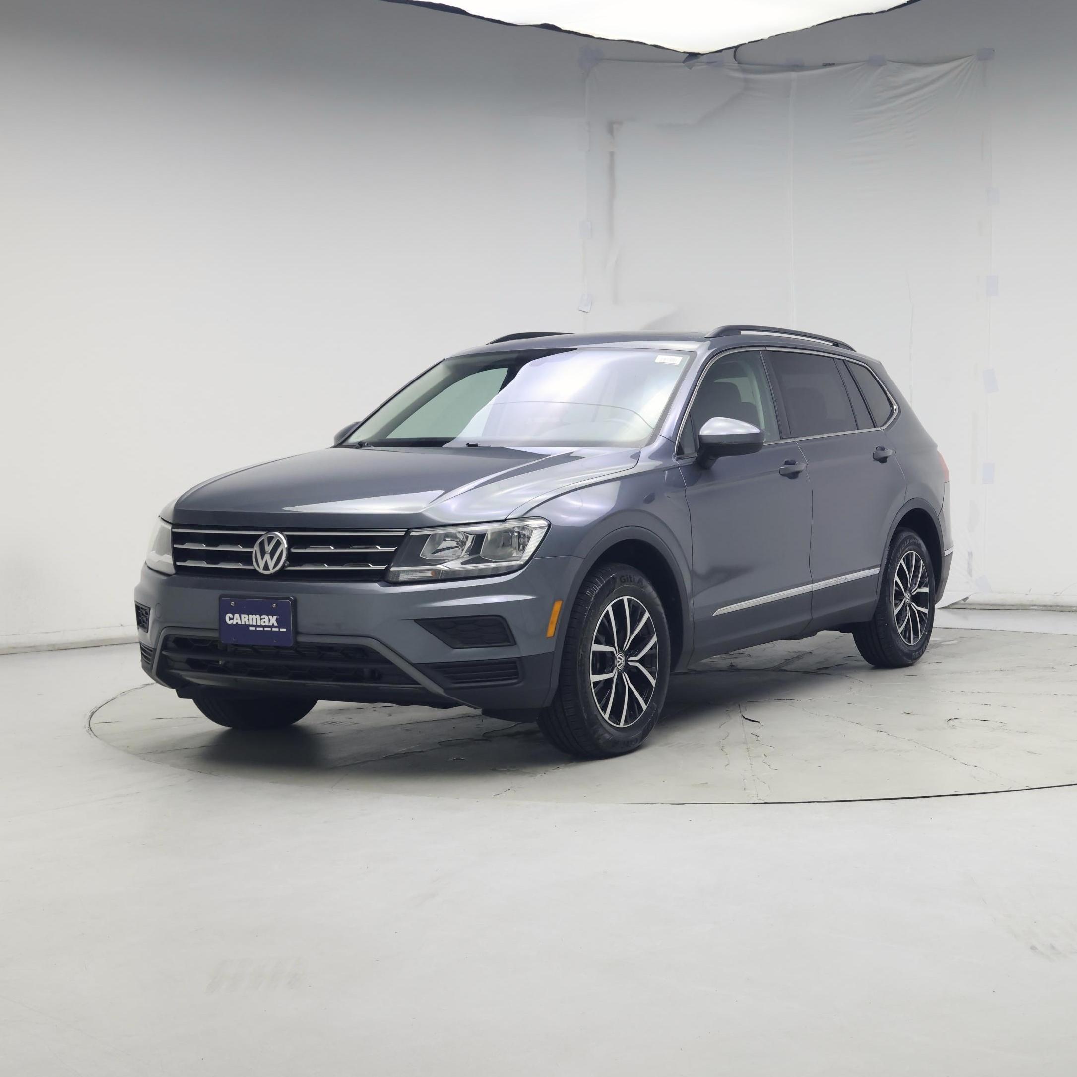Thumbnail: 2021 Volkswagen Tiguan - 4