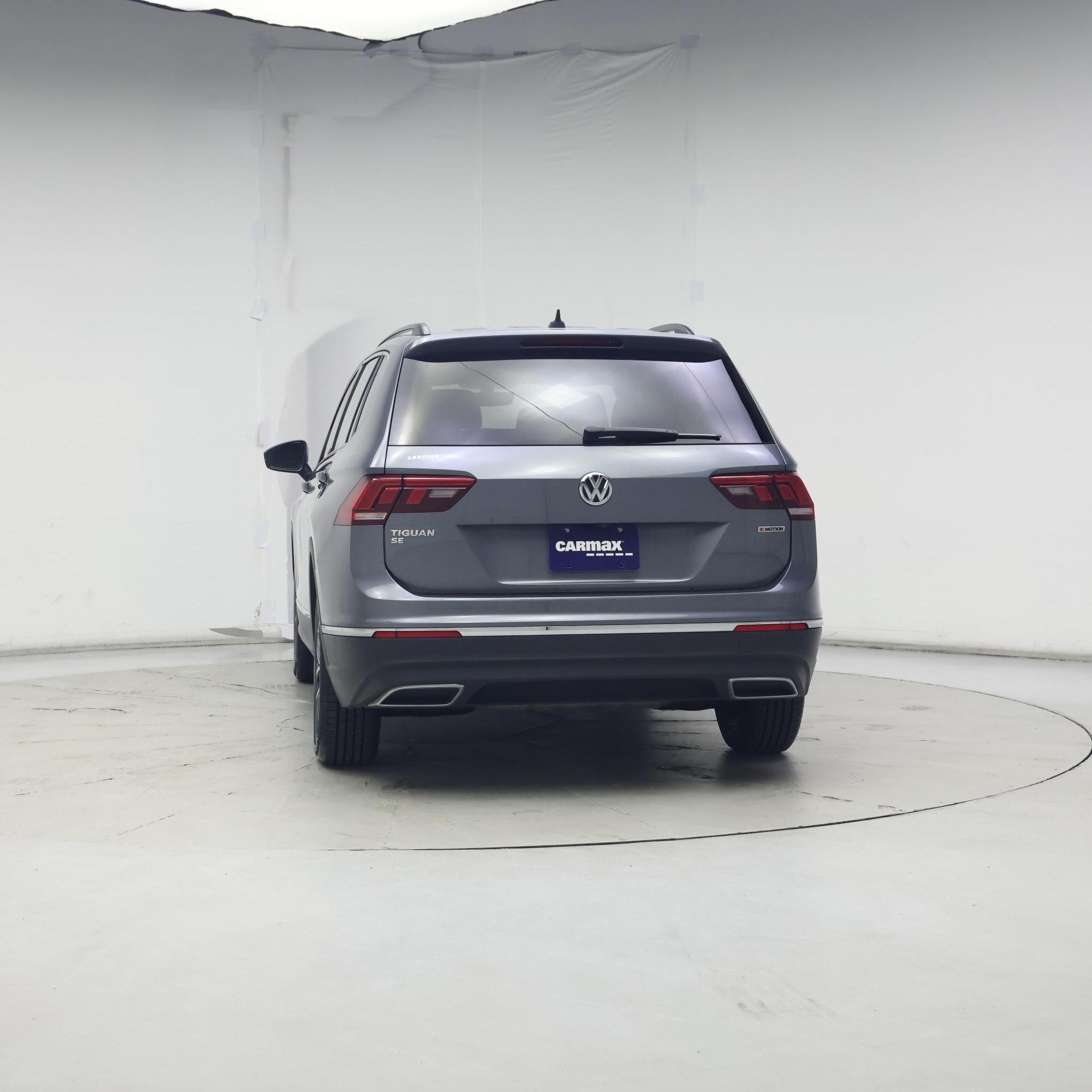 Thumbnail: 2021 Volkswagen Tiguan - 6