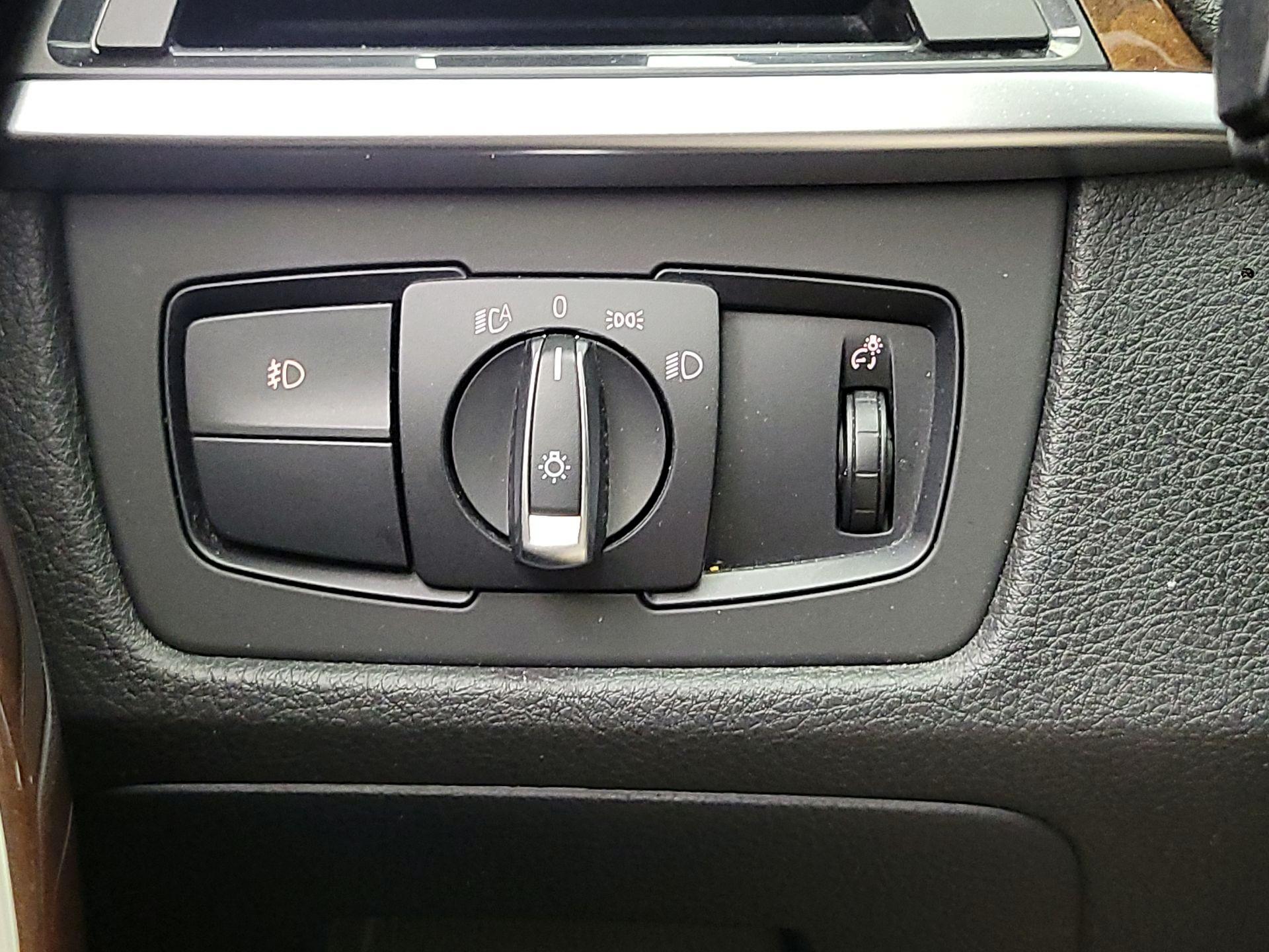 Thumbnail: 2014 BMW 3 Series - 13