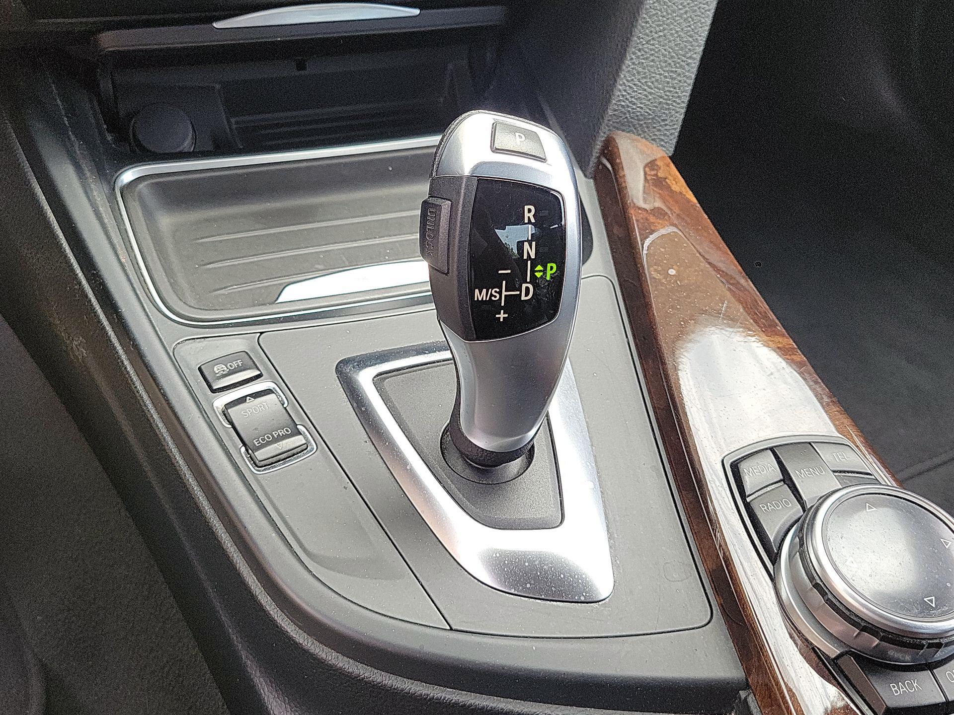 Thumbnail: 2014 BMW 3 Series - 17