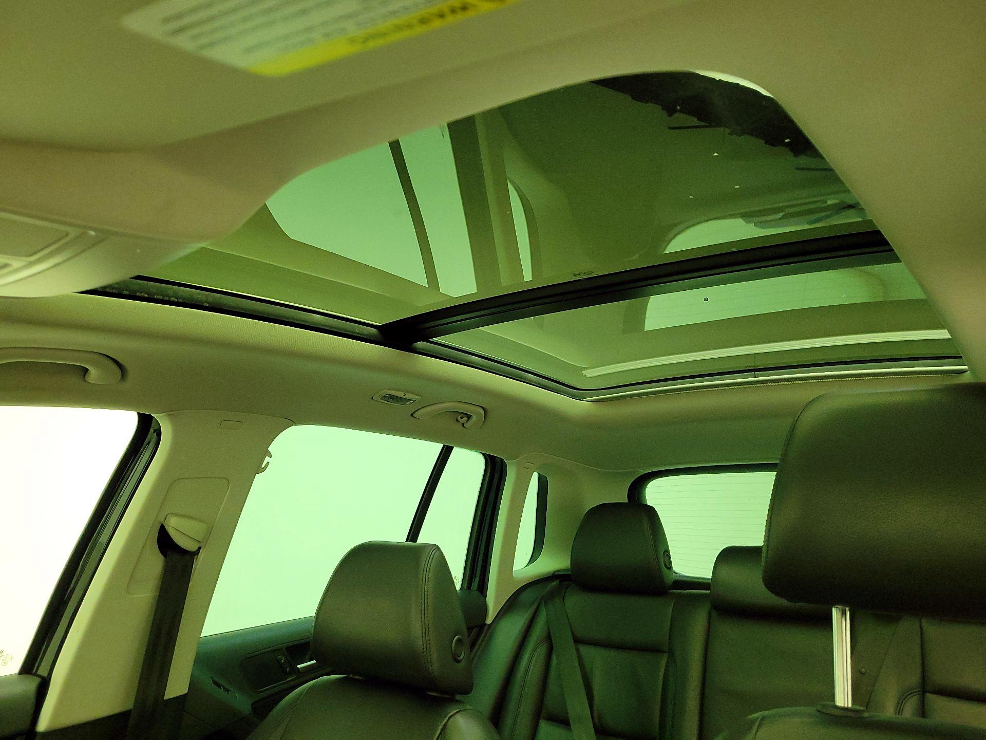 Thumbnail: 2017 Volkswagen Tiguan - 20