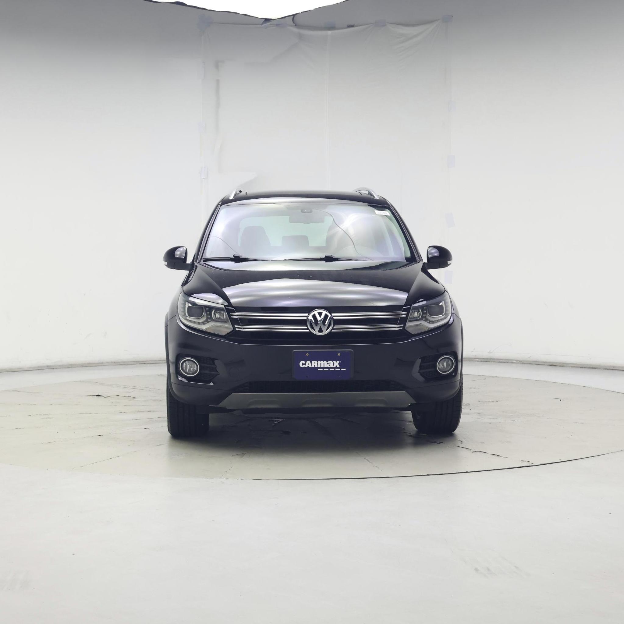 Thumbnail: 2017 Volkswagen Tiguan - 5