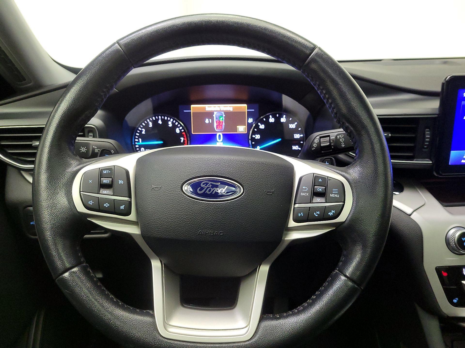 Thumbnail: 2020 Ford Explorer - 10