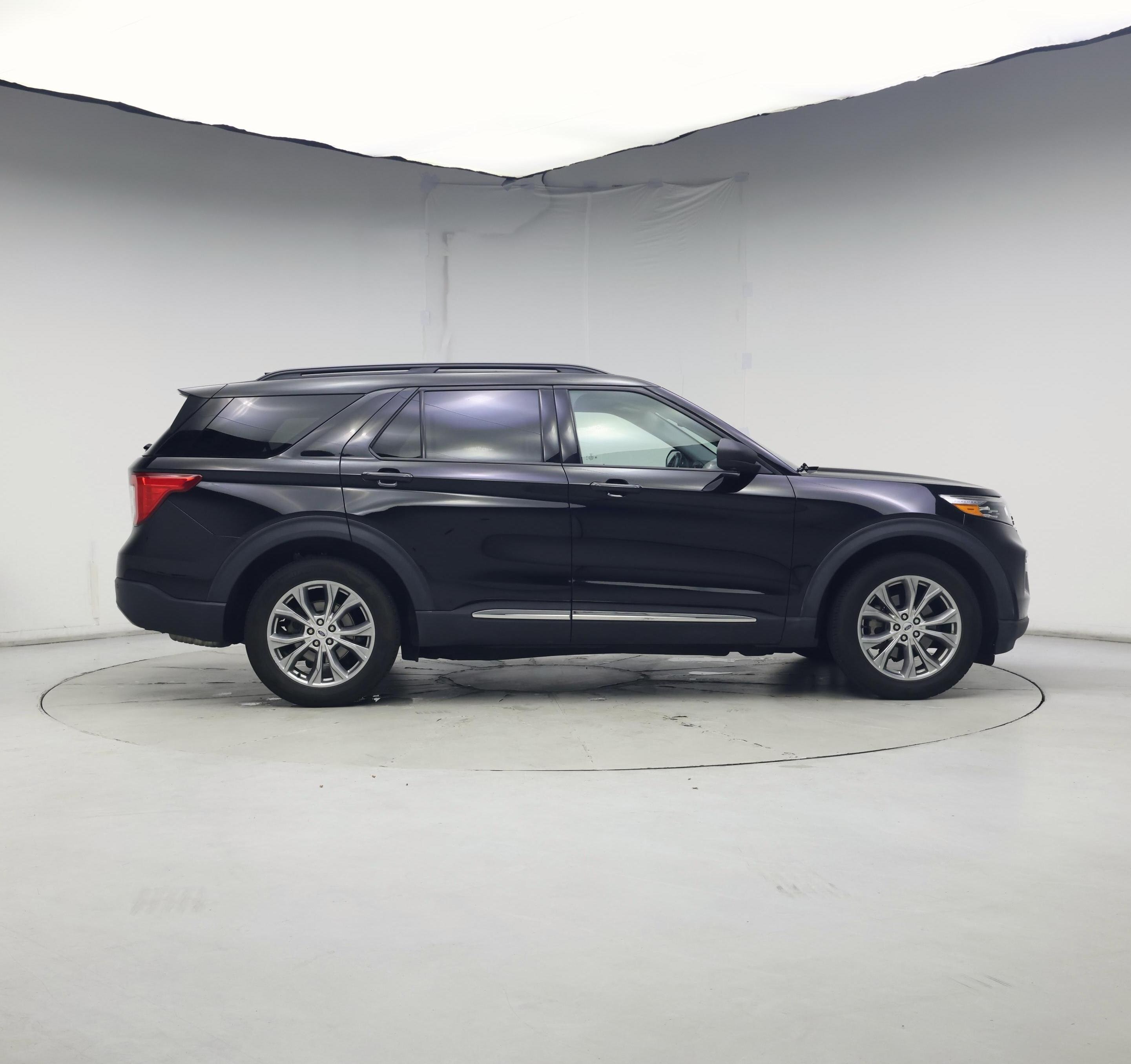 Thumbnail: 2020 Ford Explorer - 7