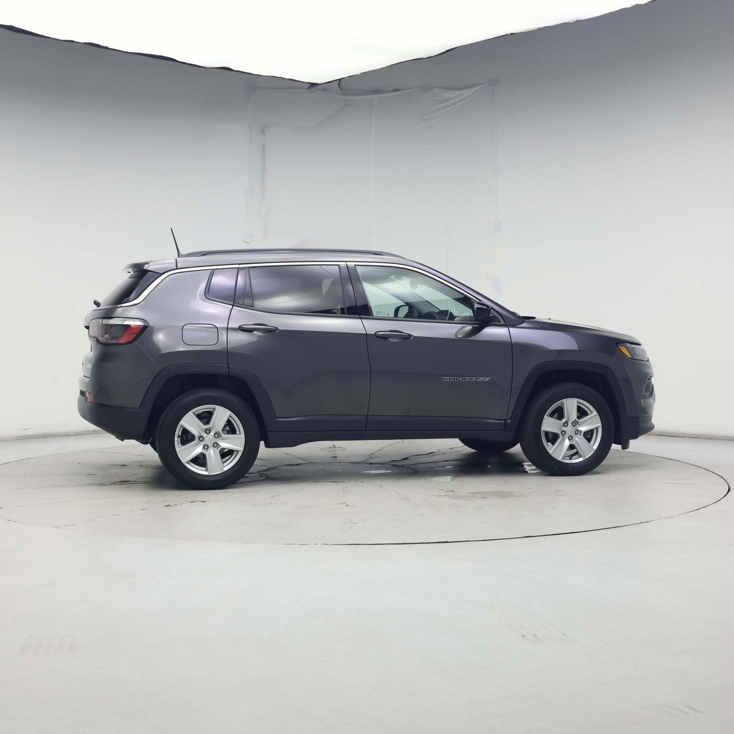 Thumbnail: 2022 Jeep Compass - 7