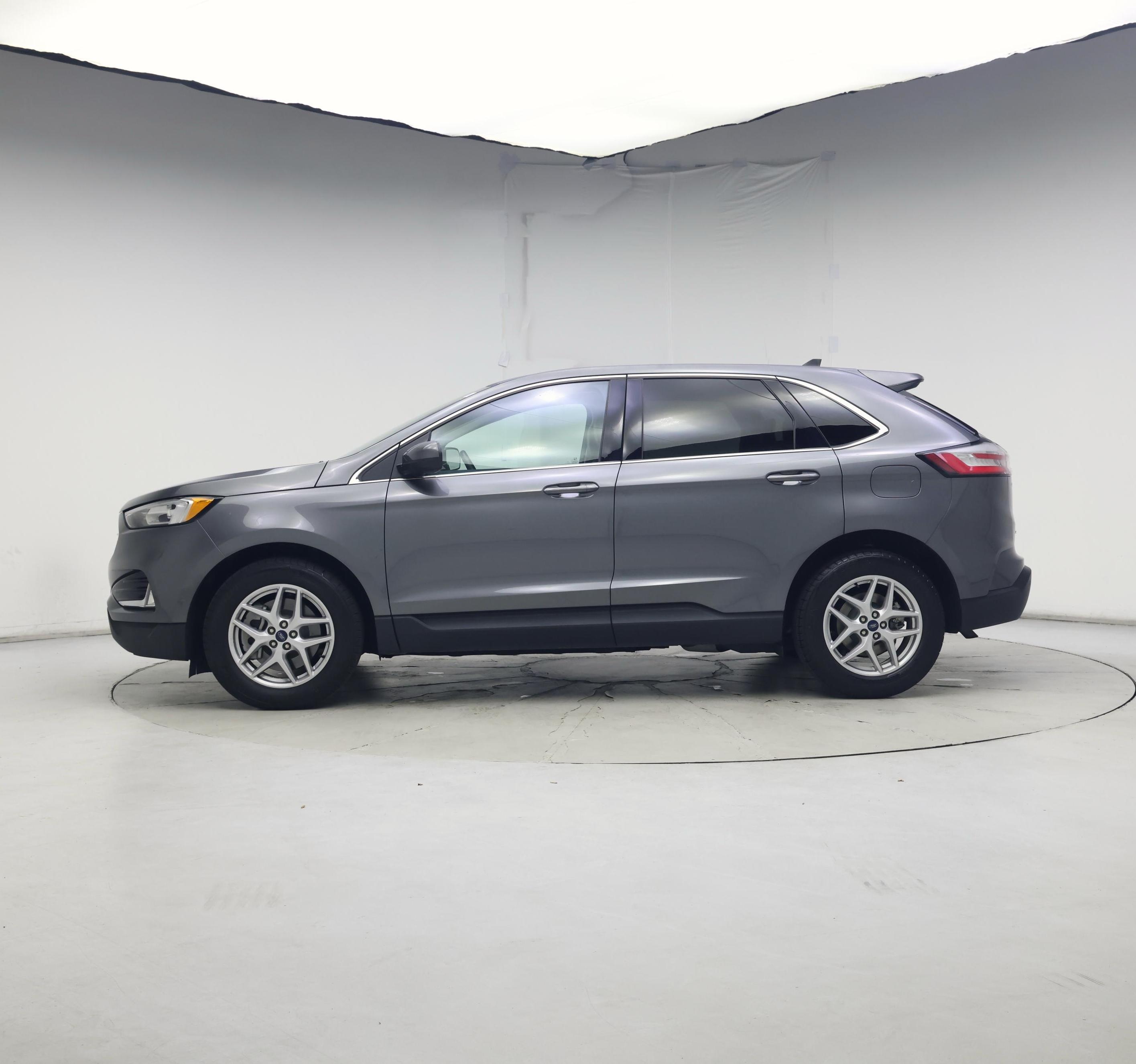 Thumbnail: 2021 Ford Edge - 3