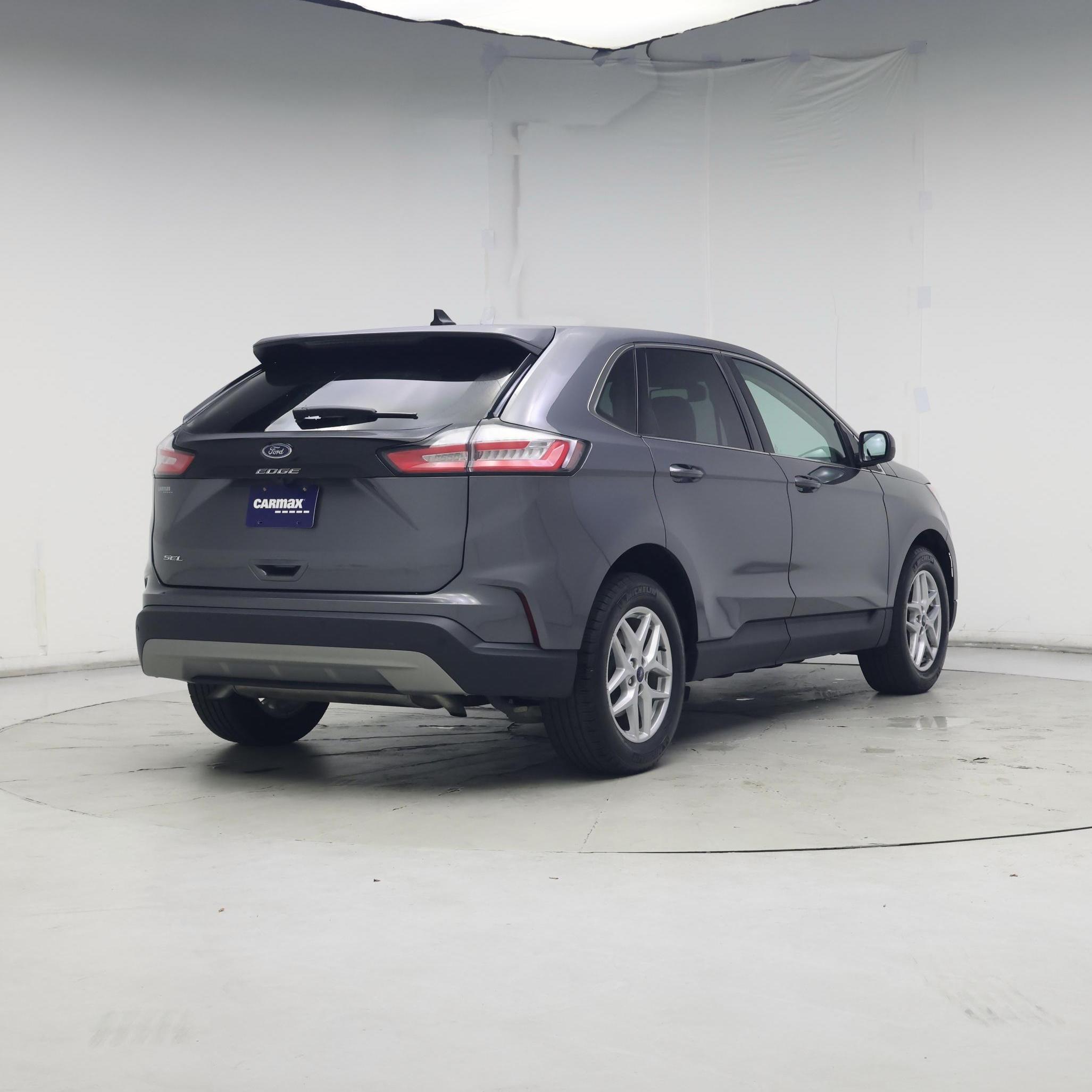 Thumbnail: 2021 Ford Edge - 8