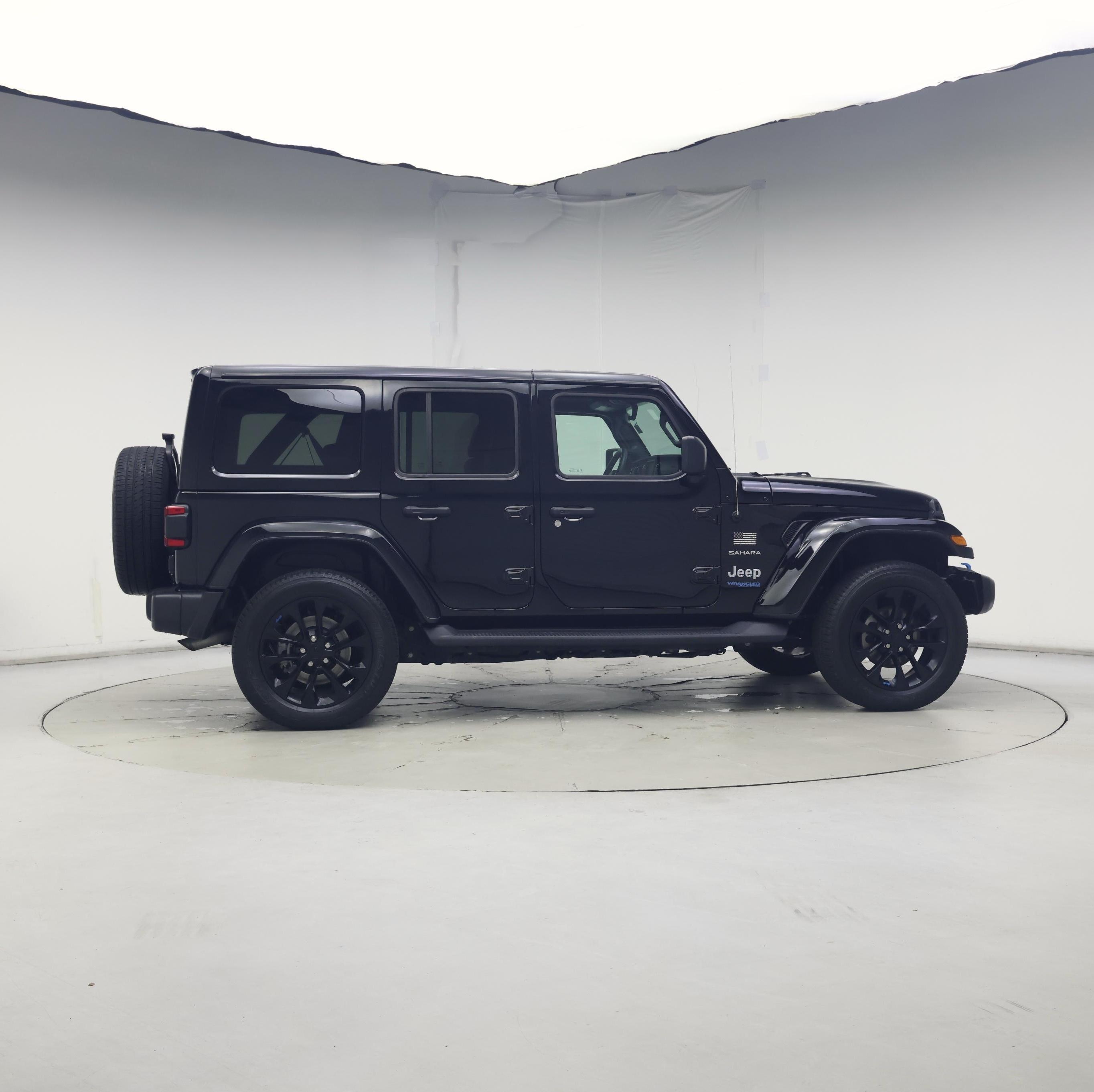 Thumbnail: 2022 Jeep Wrangler - 7