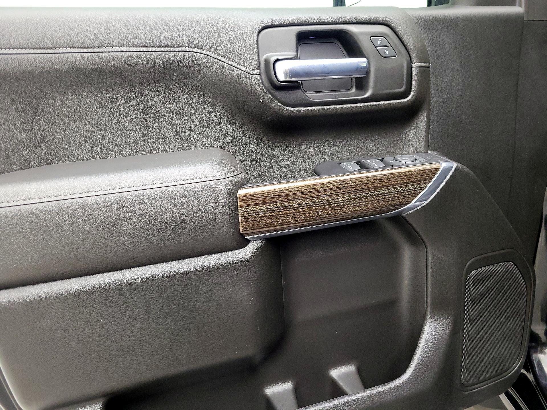 Thumbnail: 2021 Chevrolet Silverado 1500 - 12