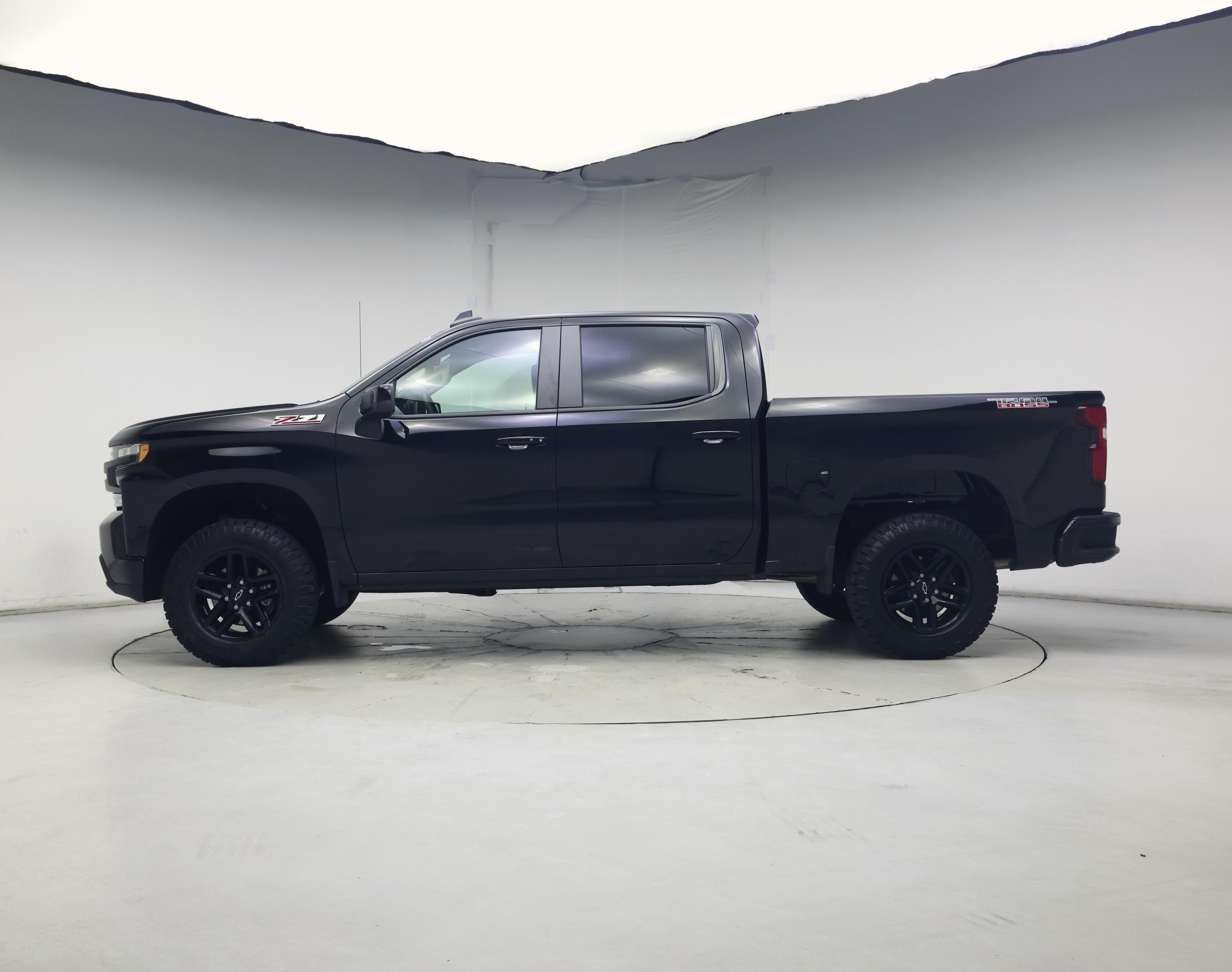 Thumbnail: 2021 Chevrolet Silverado 1500 - 3