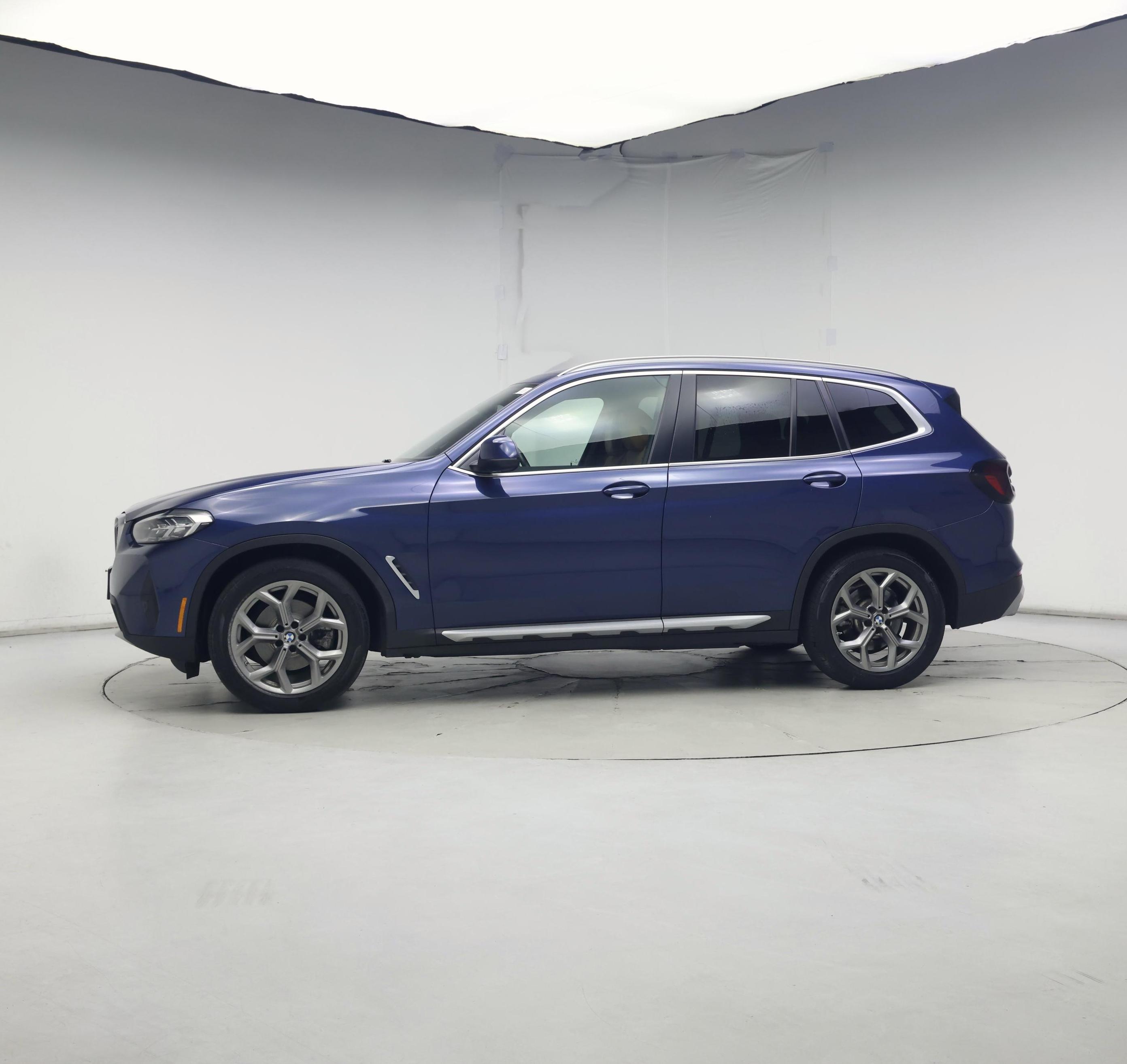 Thumbnail: 2022 BMW X3 - 3