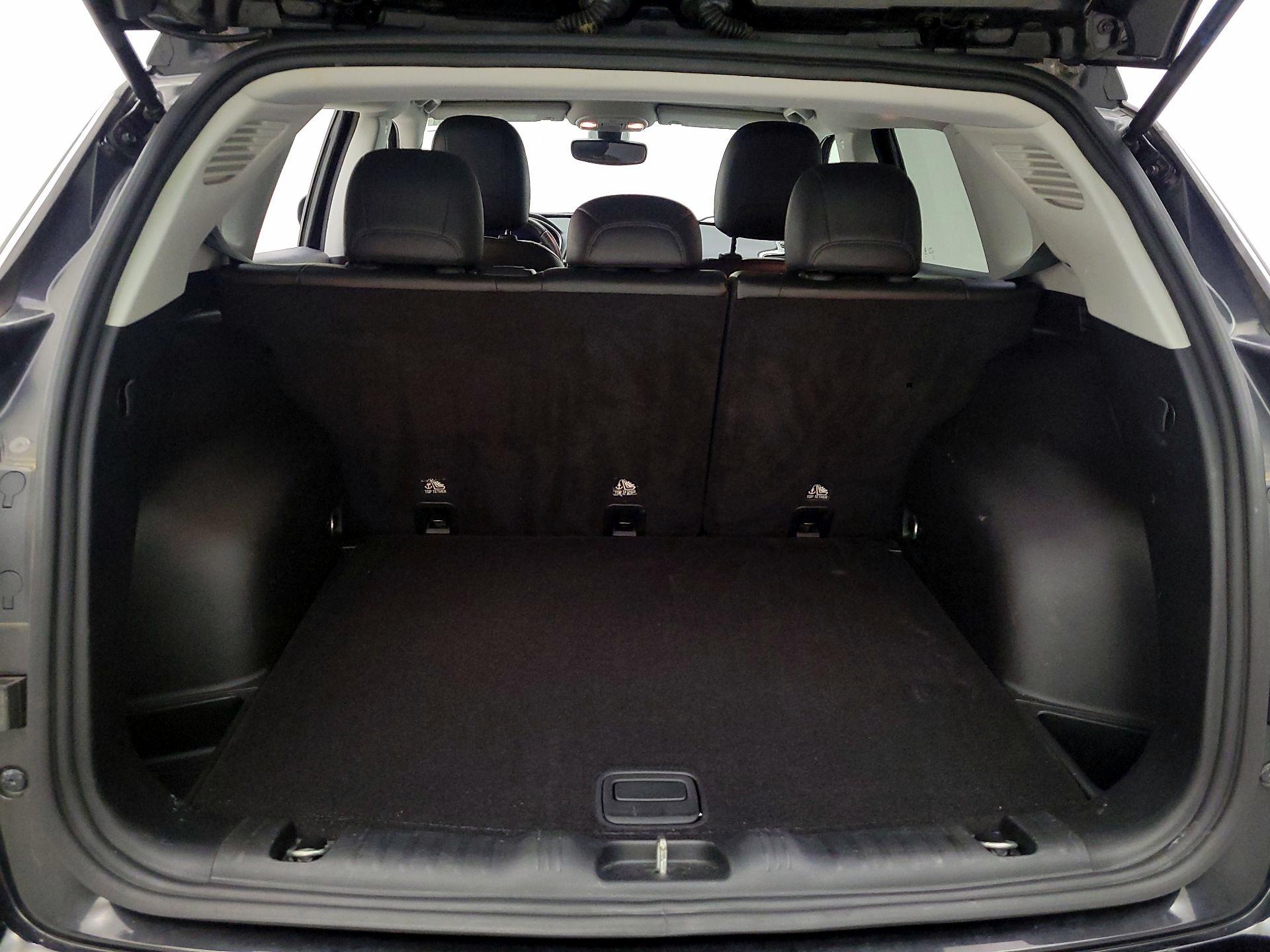 Thumbnail: 2018 Jeep Compass - 20