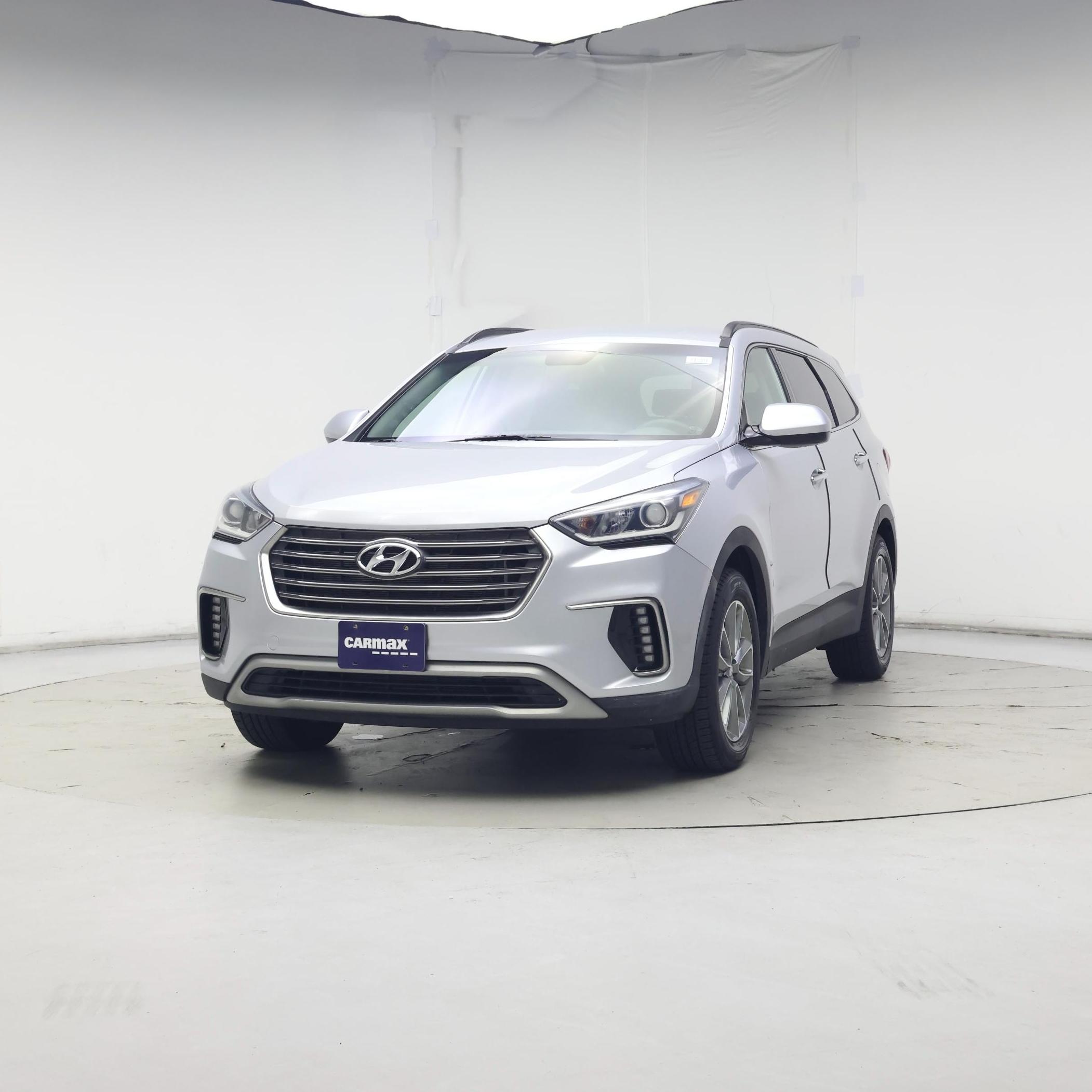 Thumbnail: 2019 Hyundai Santa Fe - 4